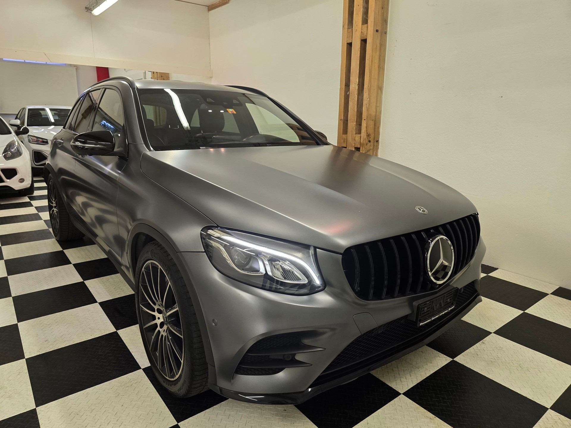 MERCEDES-BENZ GLC 250 d AMG Line 4Matic 9G-Tronic-image-1