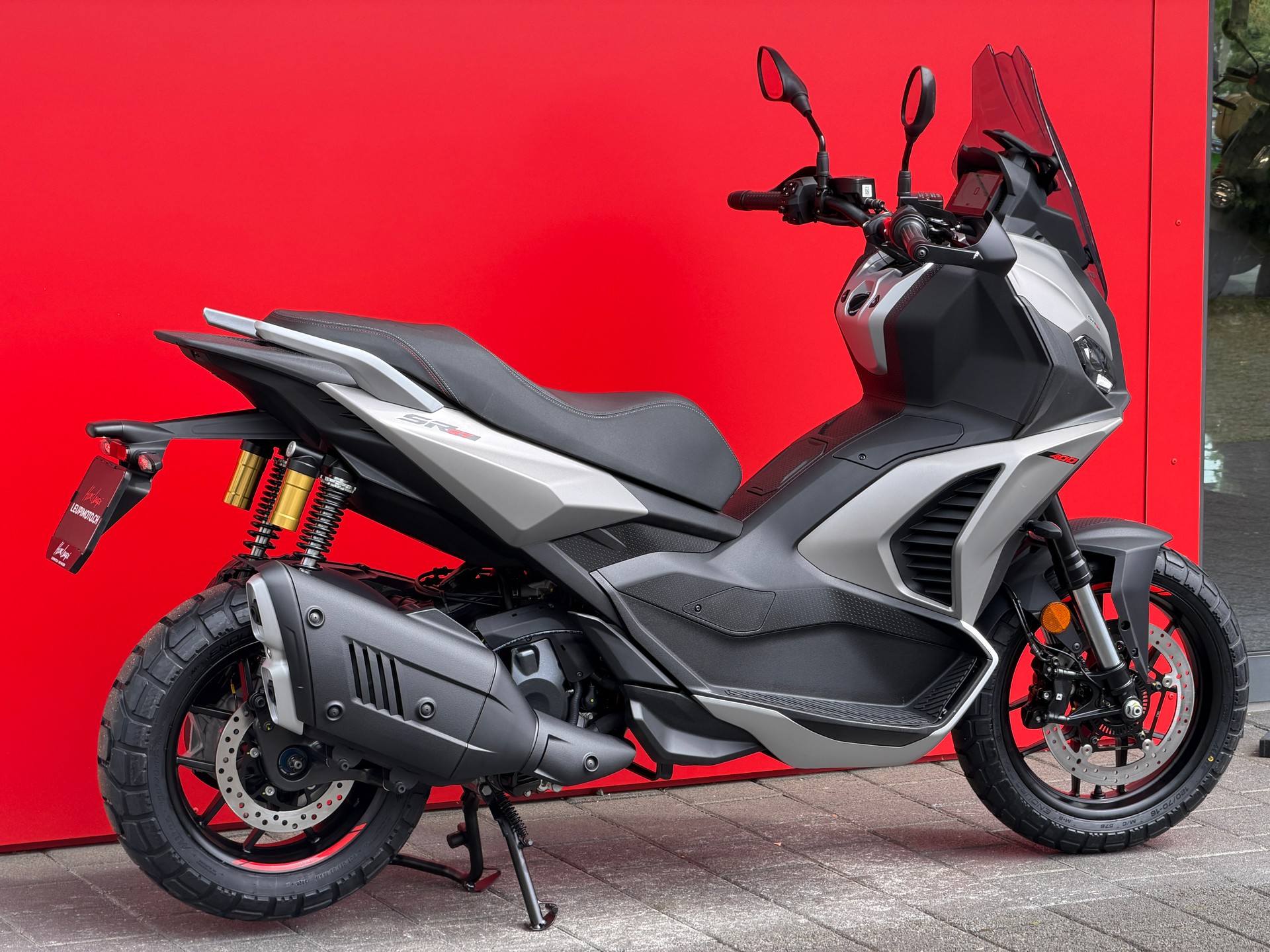 APRILIA SR 400 GT-image-14
