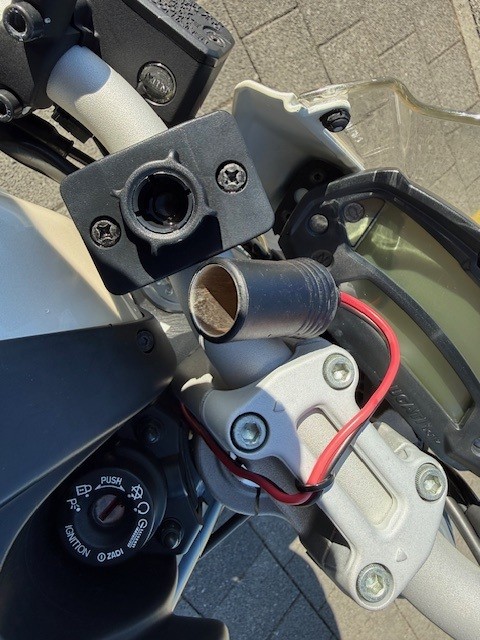 DUCATI Monster 696-image-9