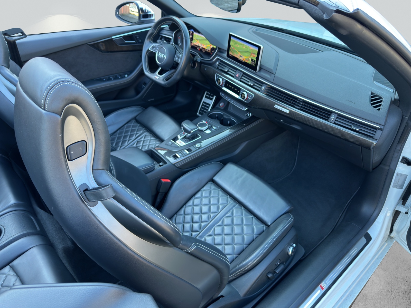 AUDI S5 Cabriolet 3.0 TFSI quattro tiptronic-image-7