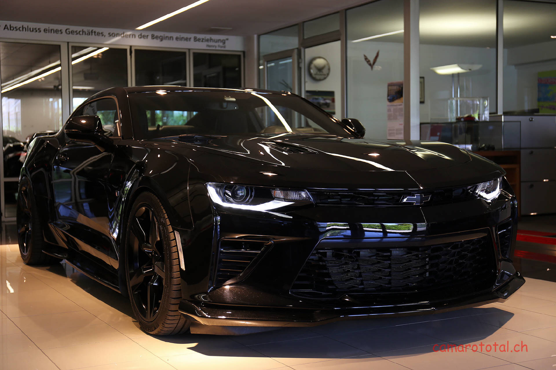CHEVROLET Camaro 6.2 V8 2SS-image-4