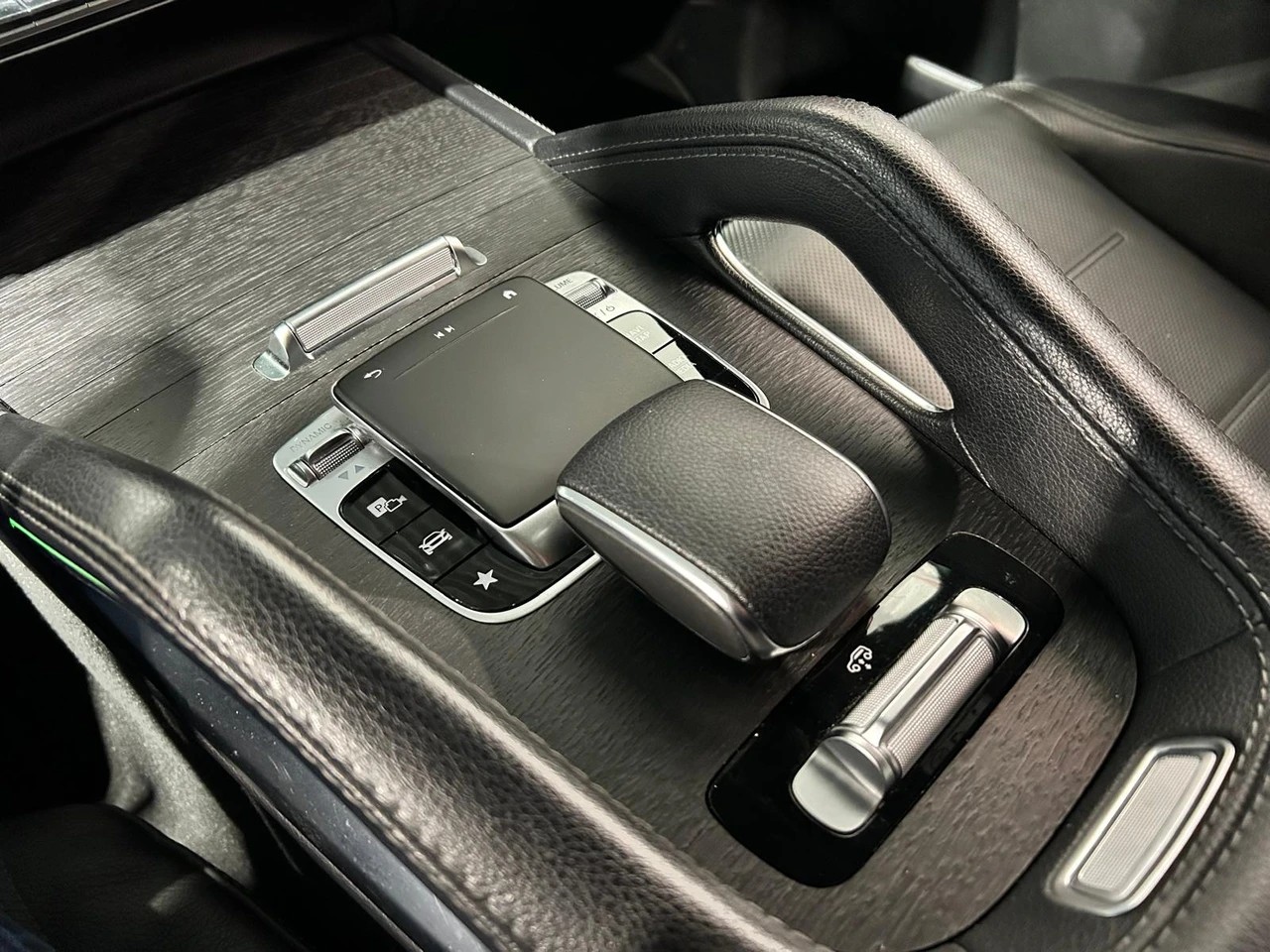 MERCEDES-BENZ GLE 400 d 4matic Coupé CH FAHRZEUG-image-19