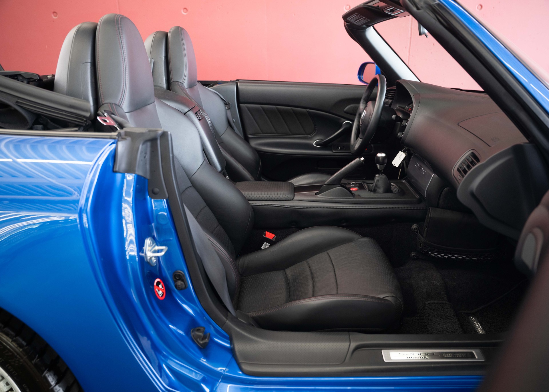 HONDA S2000 Bermuda Blue (Facelift, Swiss car, 2nd hand, certified very low mileage, full service history, 1st paint)-image-25