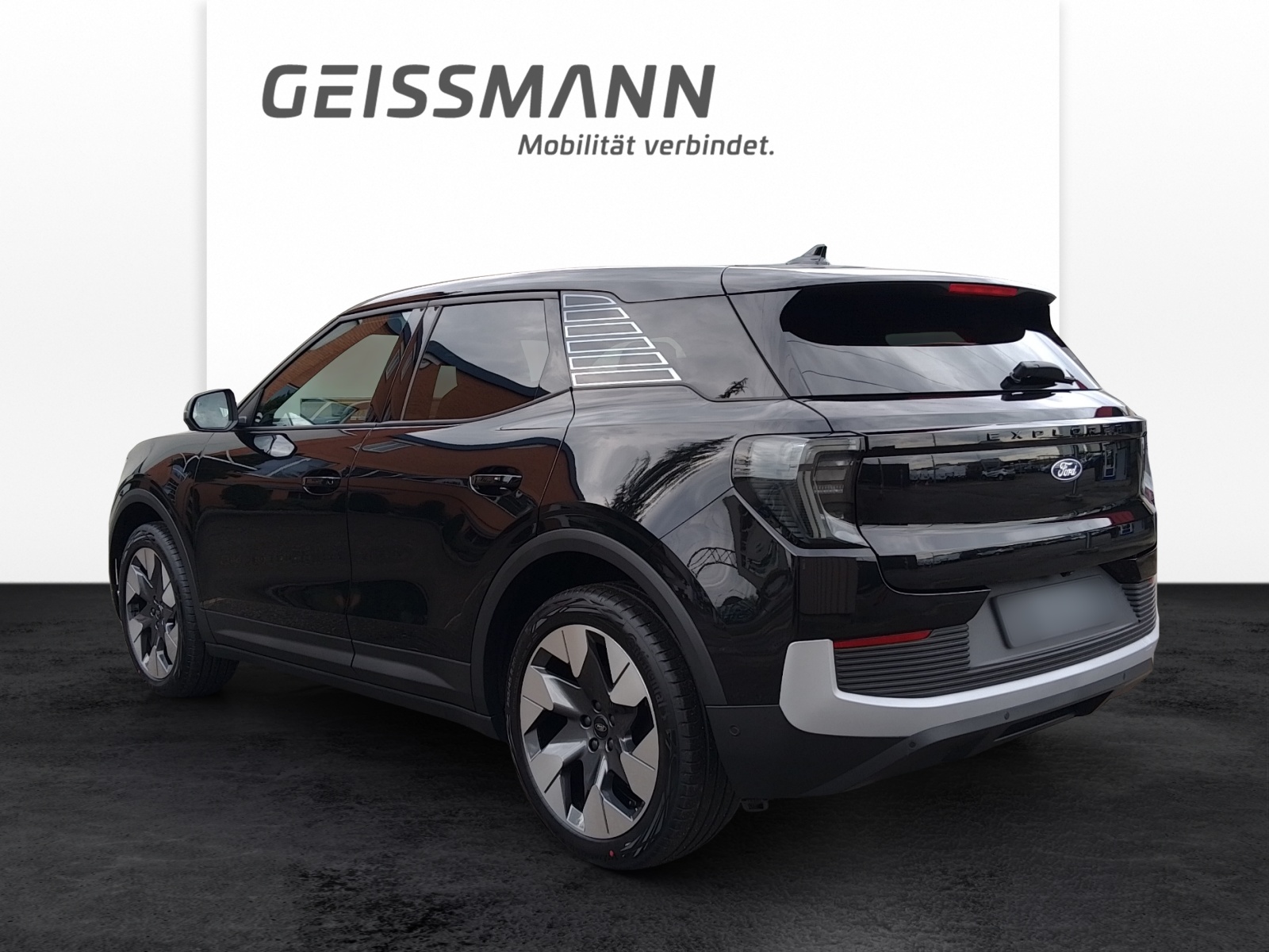 FORD Explorer Extended Range Premium AWD-showroom-element-2