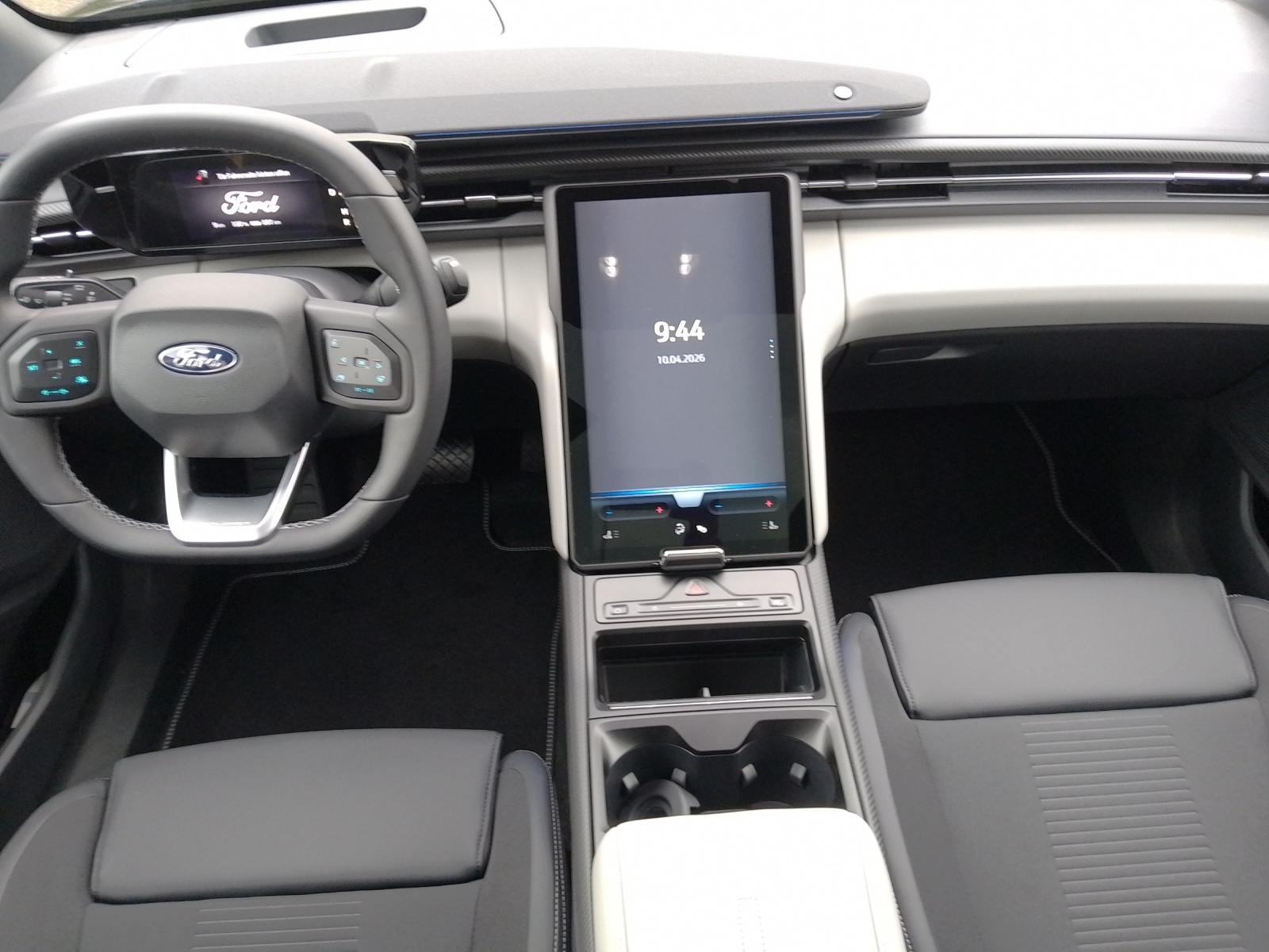 FORD Explorer Extended Range Premium AWD-image-6