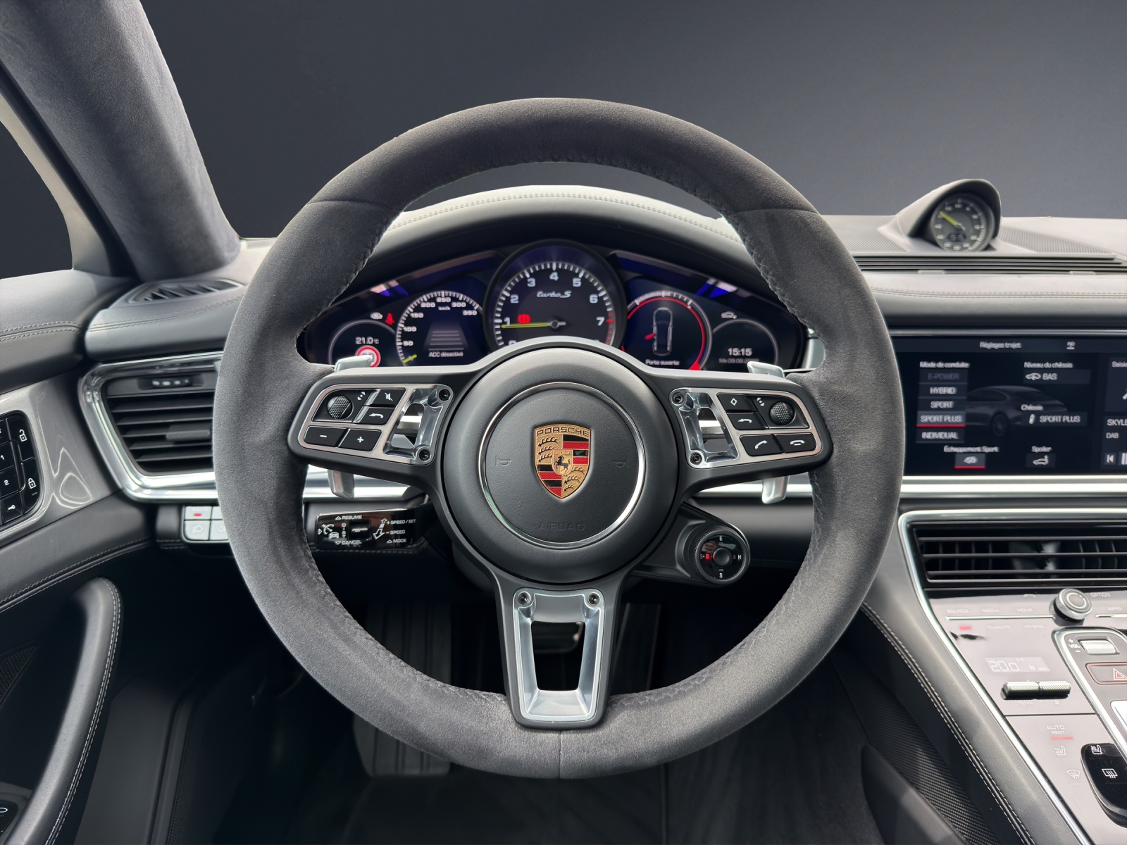PORSCHE Panamera Turbo Executive PDK-image-14