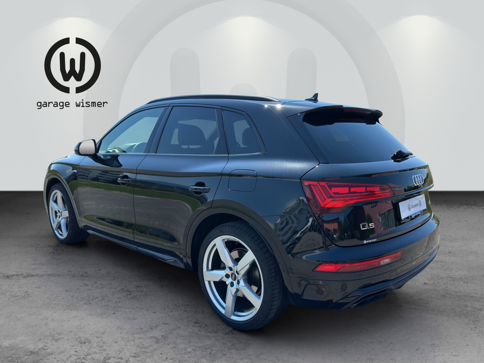 AUDI Q5 55 TFSI e PHEV S line quattro S-tronic-showroom-element-2