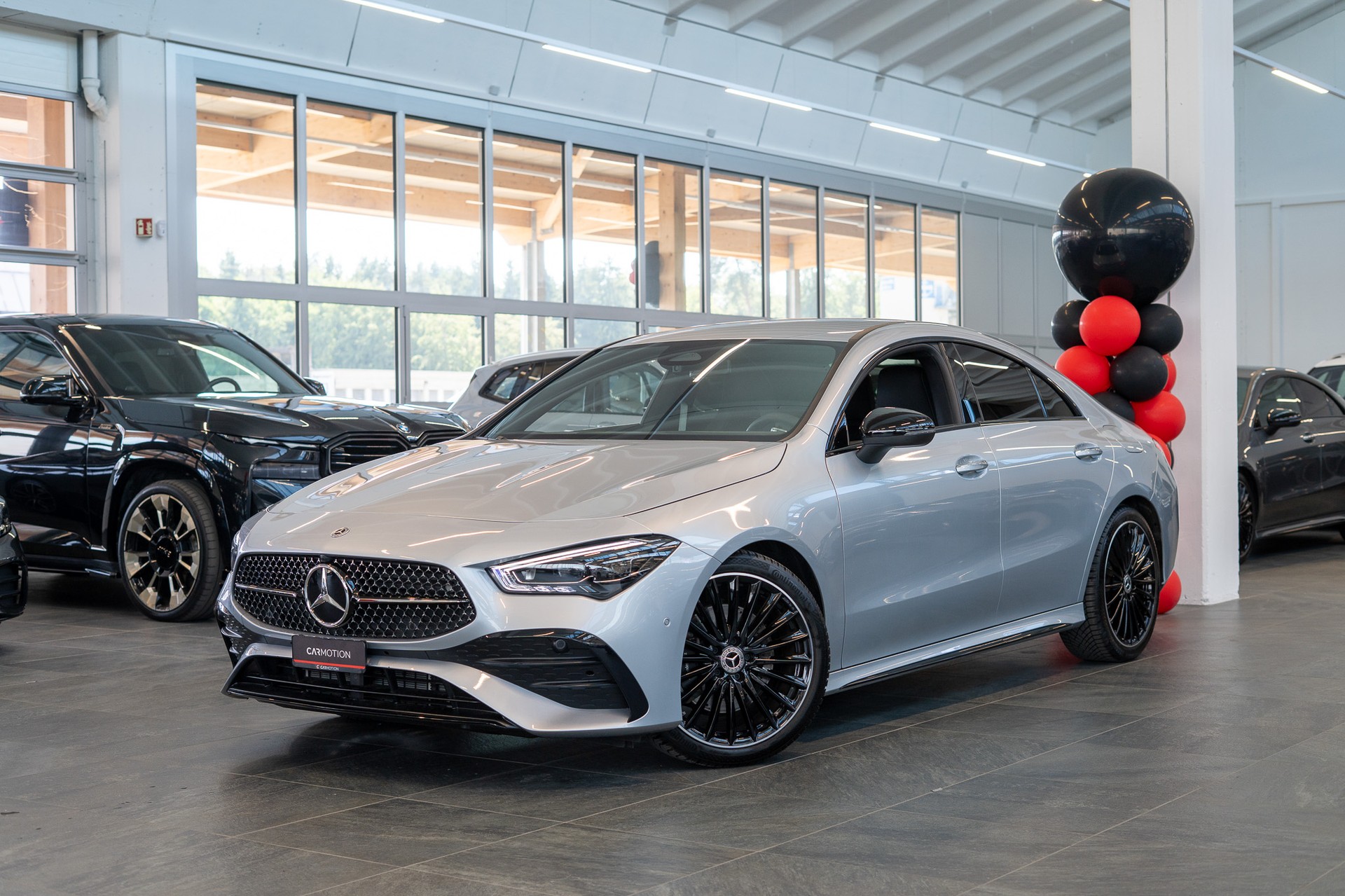 MERCEDES-BENZ CLA 200 AMG Line / Facelift / Rückfahrkamera / Ambientebeleuchtung