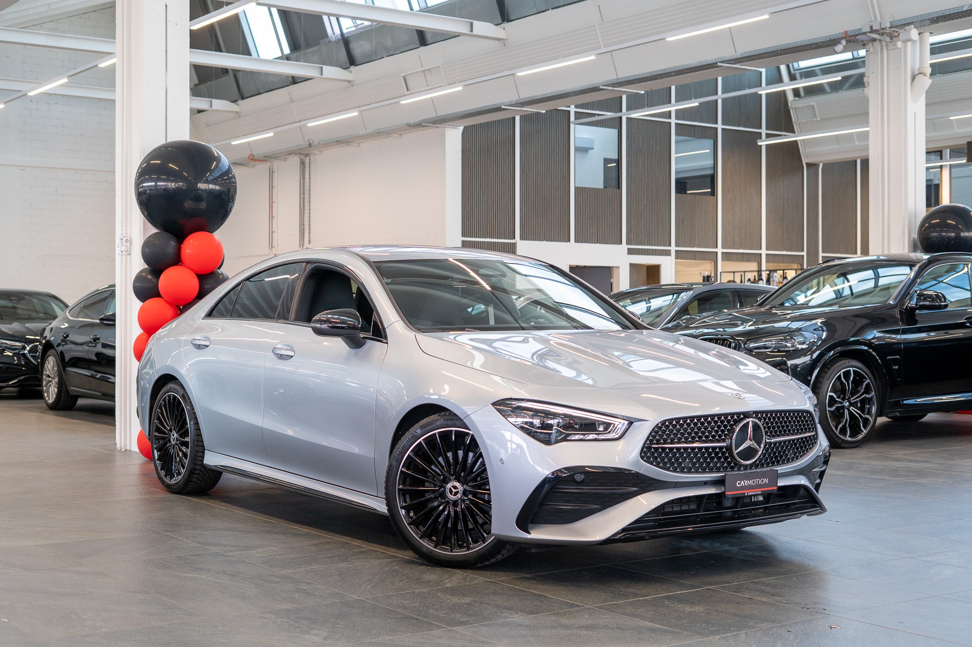 MERCEDES-BENZ CLA 200 AMG Line / Facelift / Rückfahrkamera / Ambientebeleuchtung-showroom-element-2