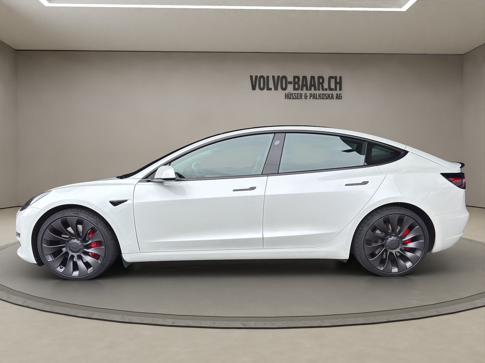 TESLA Model 3 Performance Dual Motor AWD-showroom-element-2