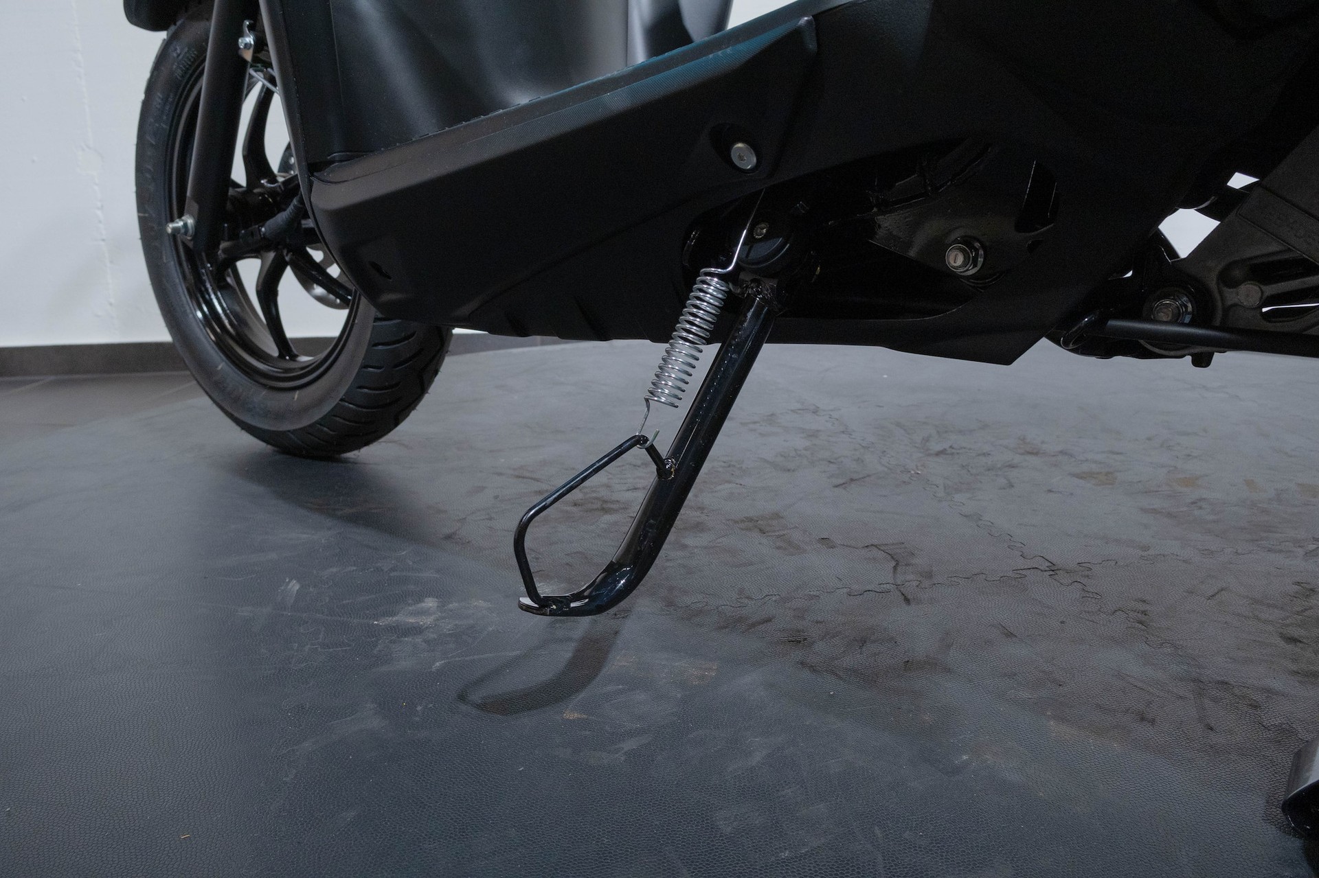 YAMAHA RayZR-image-13