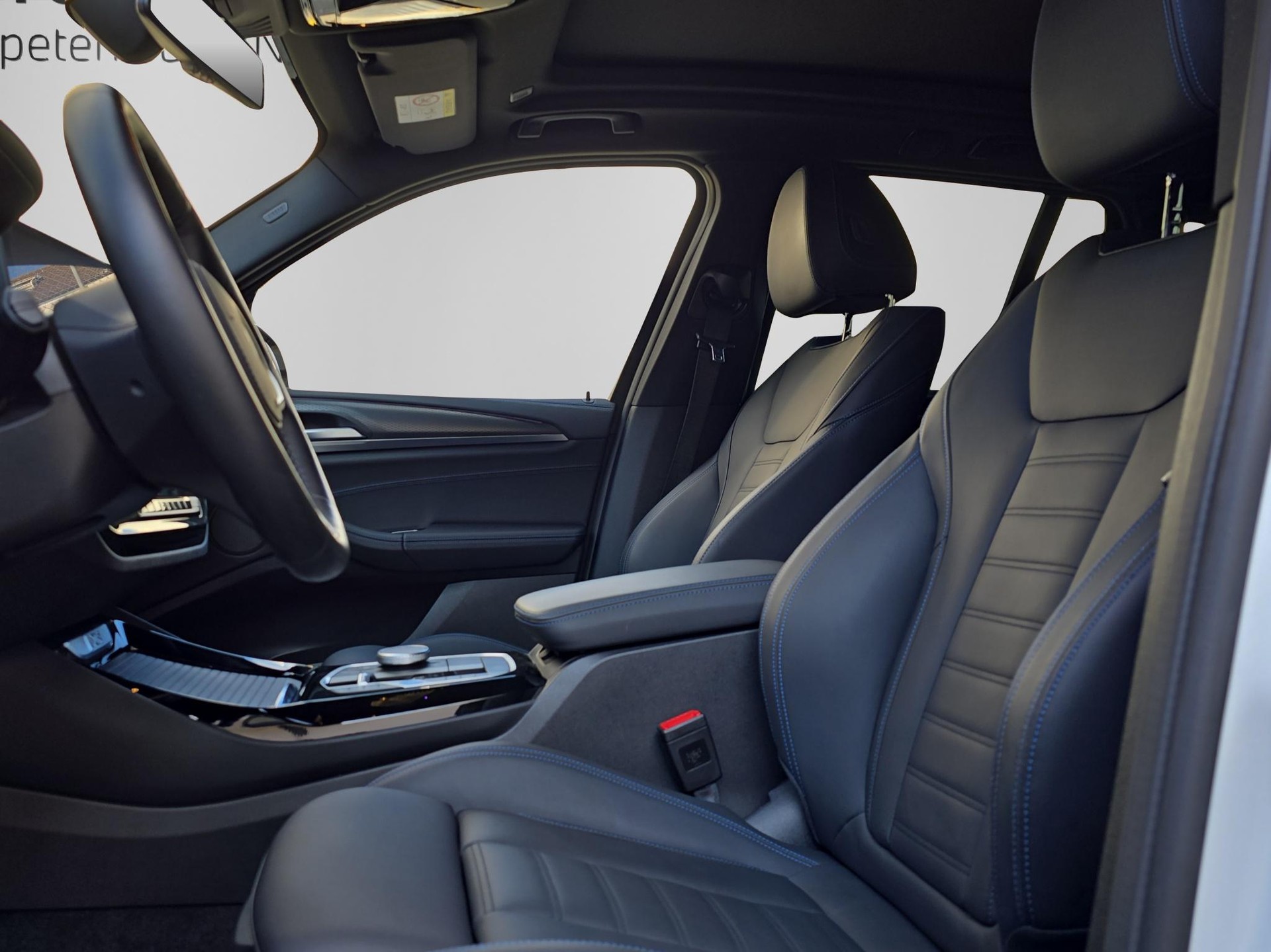 BMW iX3 Impressive-image-19