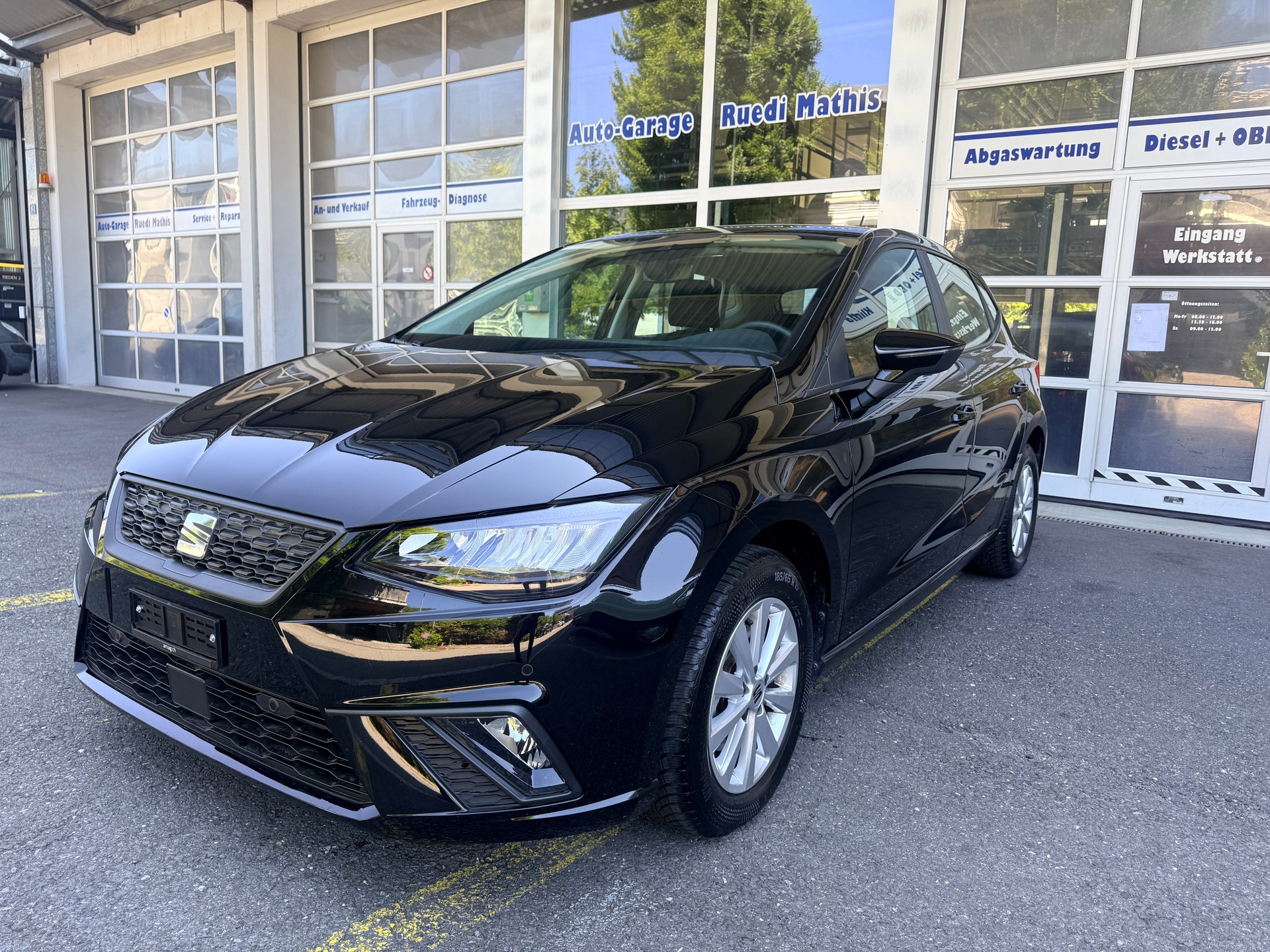 SEAT Ibiza 1.0 EcoTSI Move DSG 116PS CH Fahrzeug