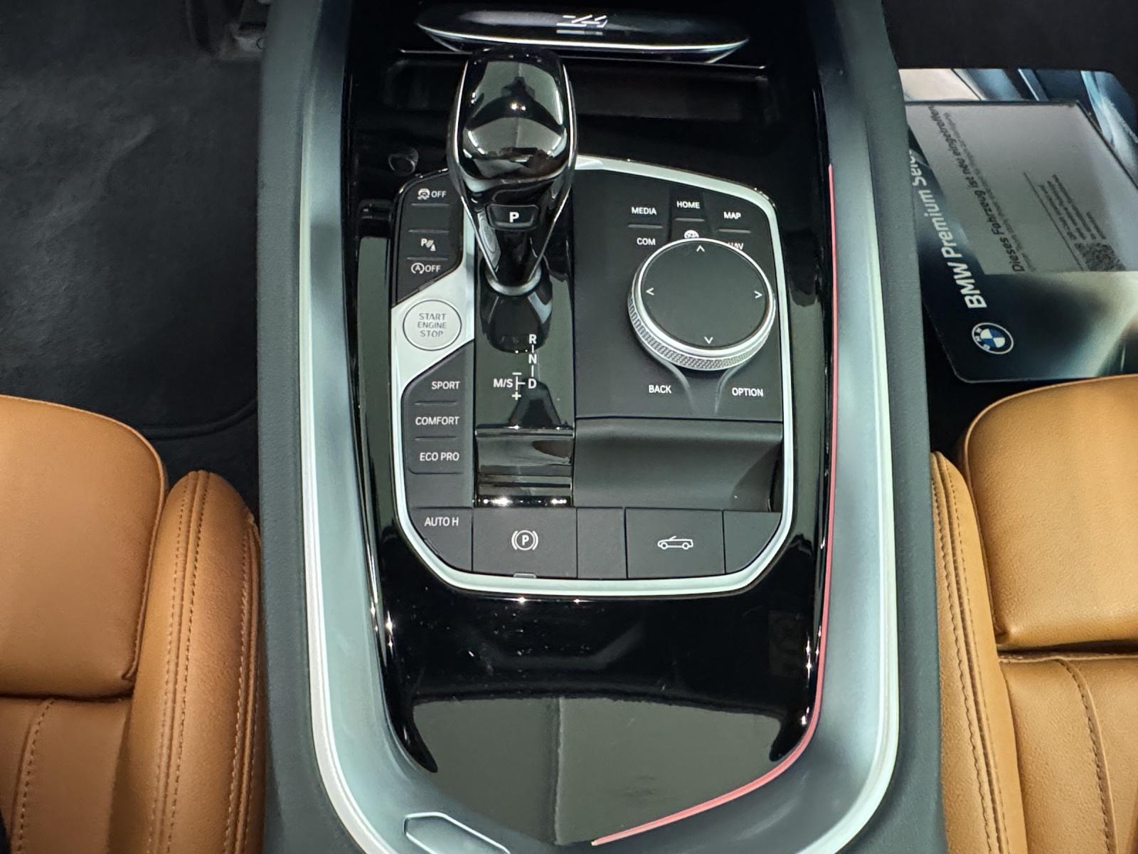 BMW Z4 20i sDrive-image-18