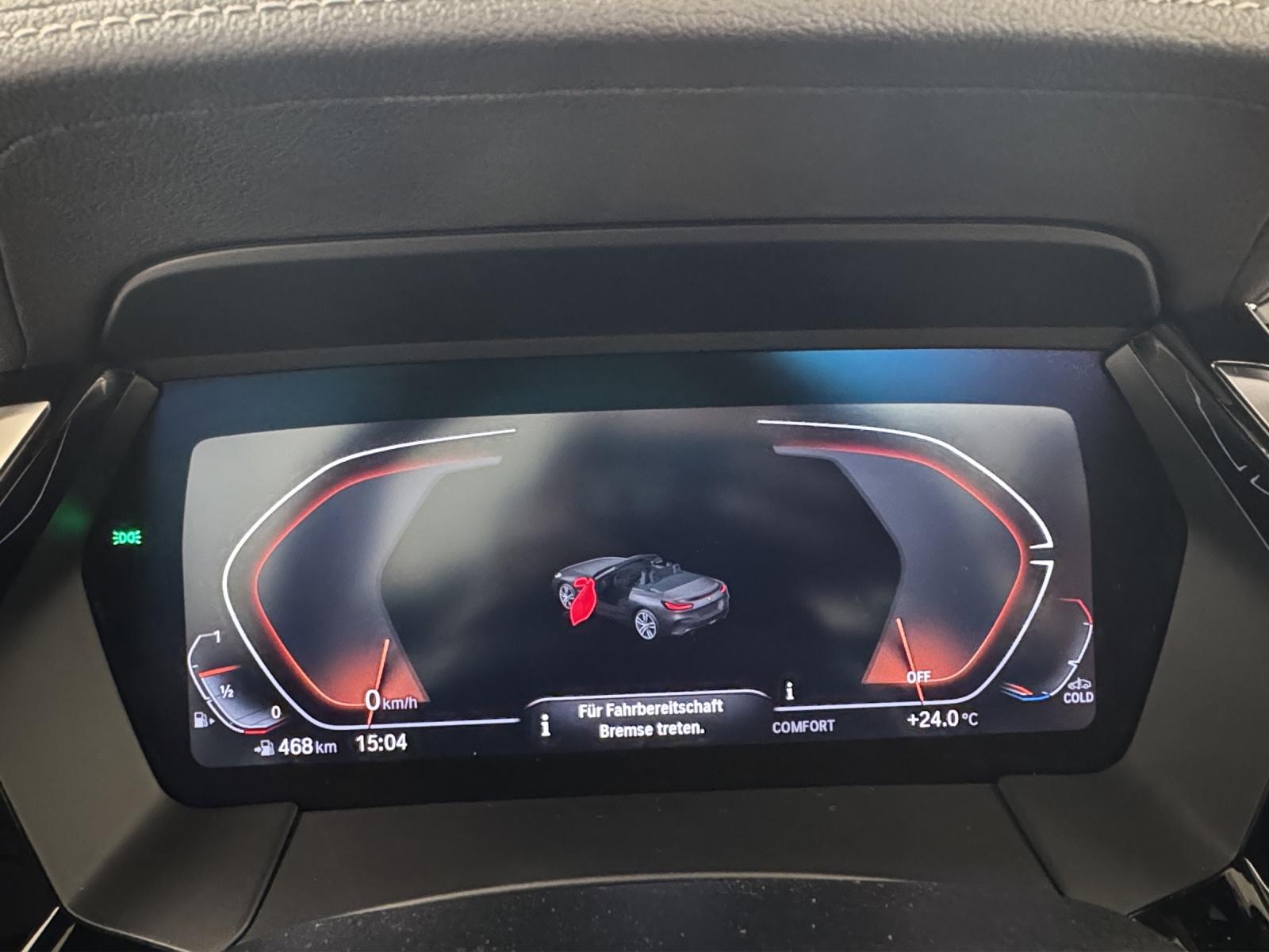 BMW Z4 20i sDrive-image-15