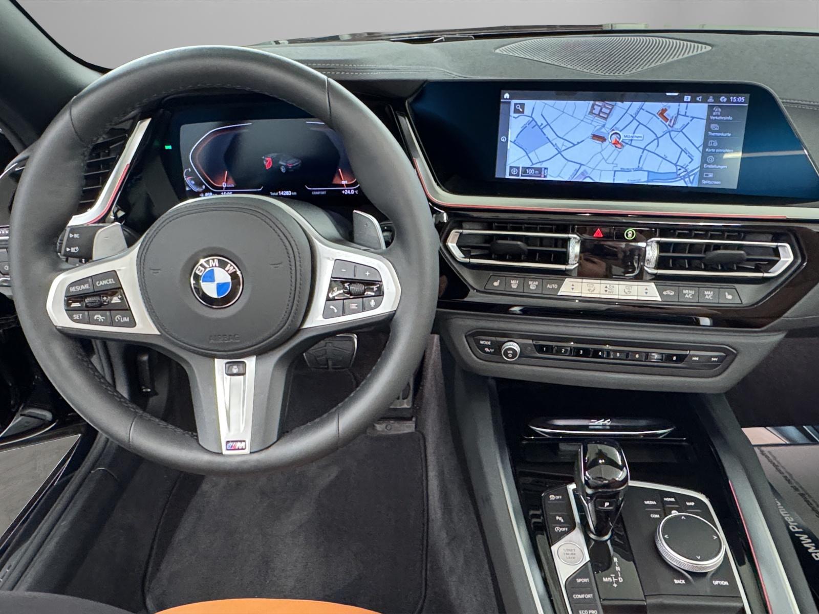 BMW Z4 20i sDrive-image-16