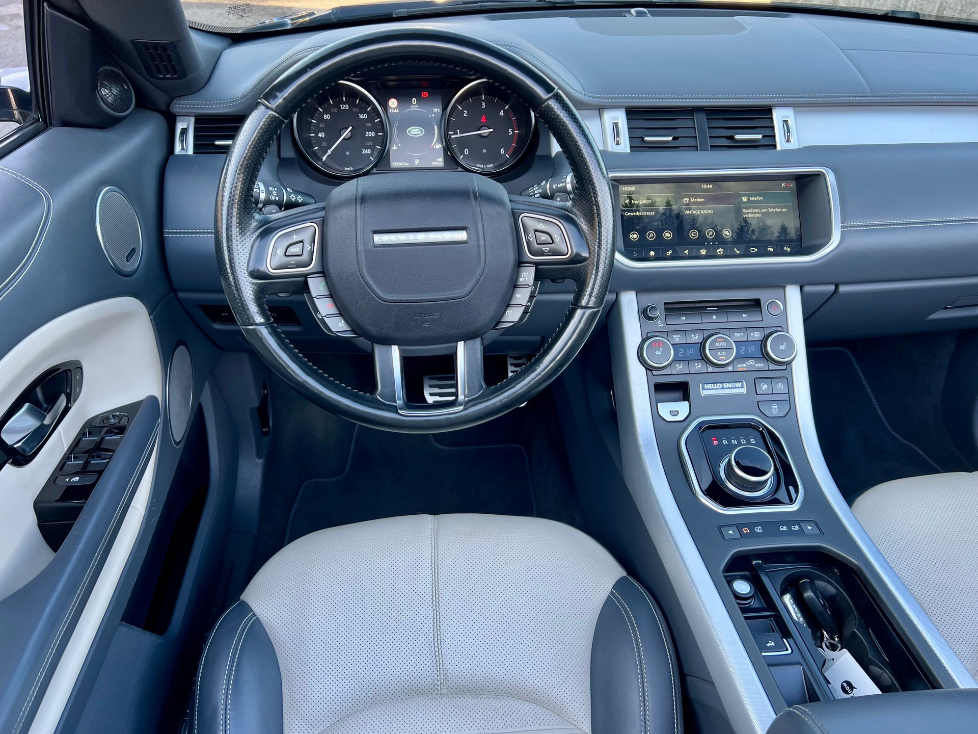 LAND ROVER Range Rover Evoque Conver. 2.0 TD4 HSE Dynamic AT9-image-18