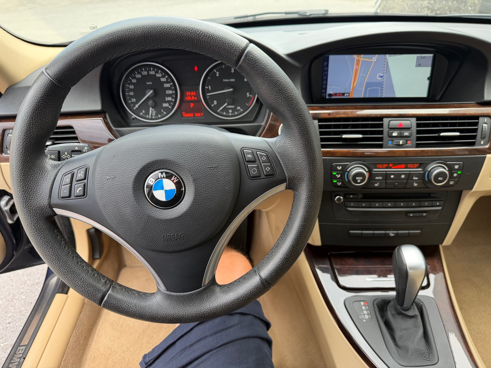 BMW BMW 330d xDrive LCI Steptronic Frisch MFK-image-5