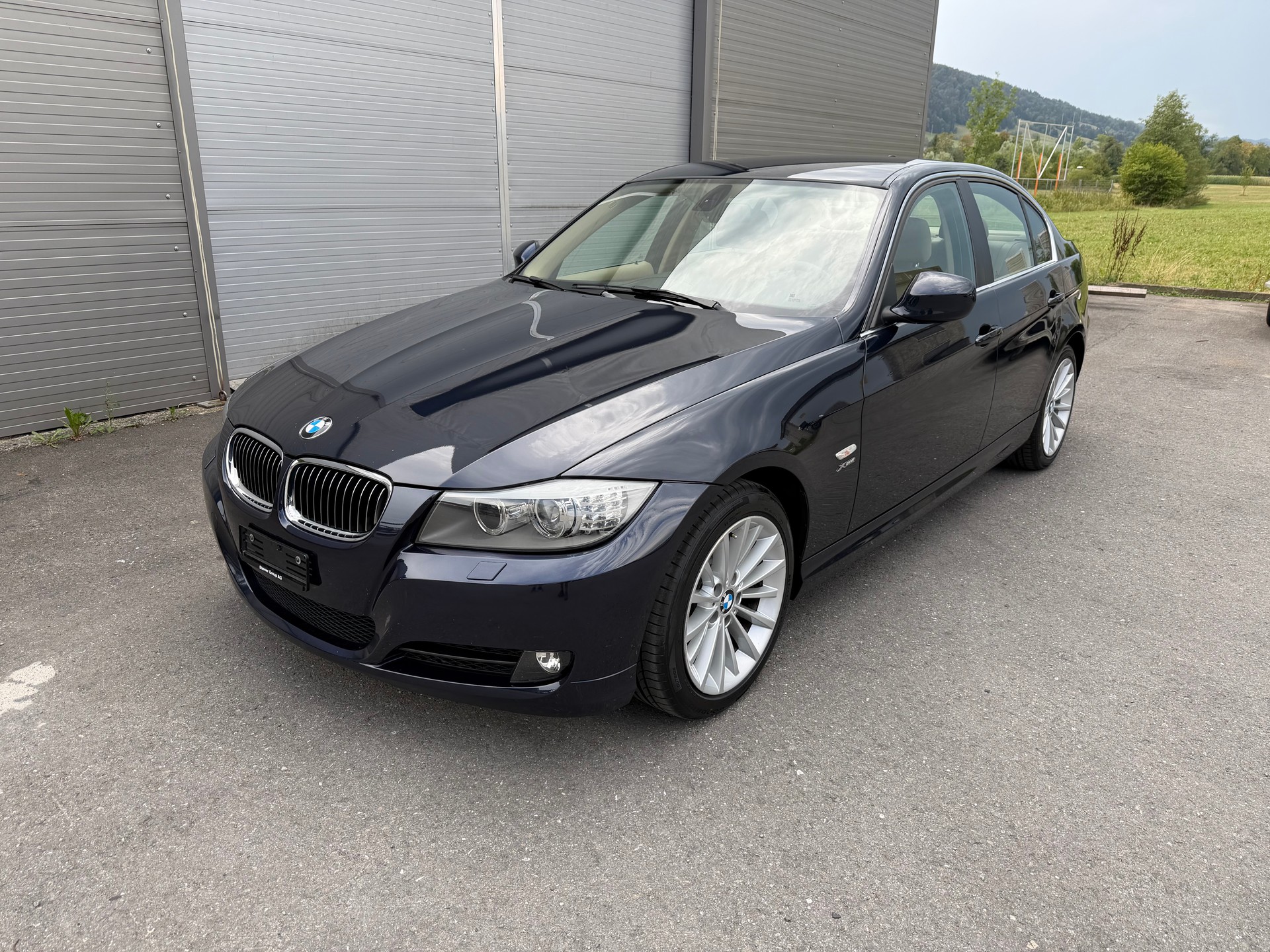 BMW BMW 330d xDrive LCI Steptronic Frisch MFK