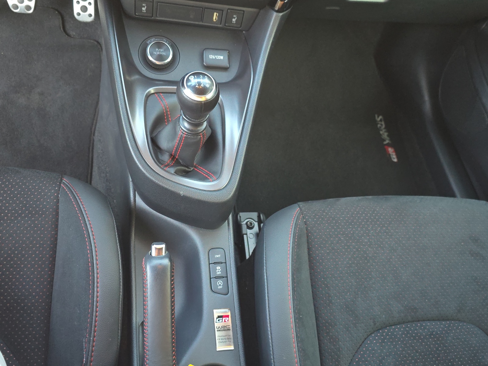 TOYOTA GR Yaris 1.6 Turbo Sport 4x4-image-9