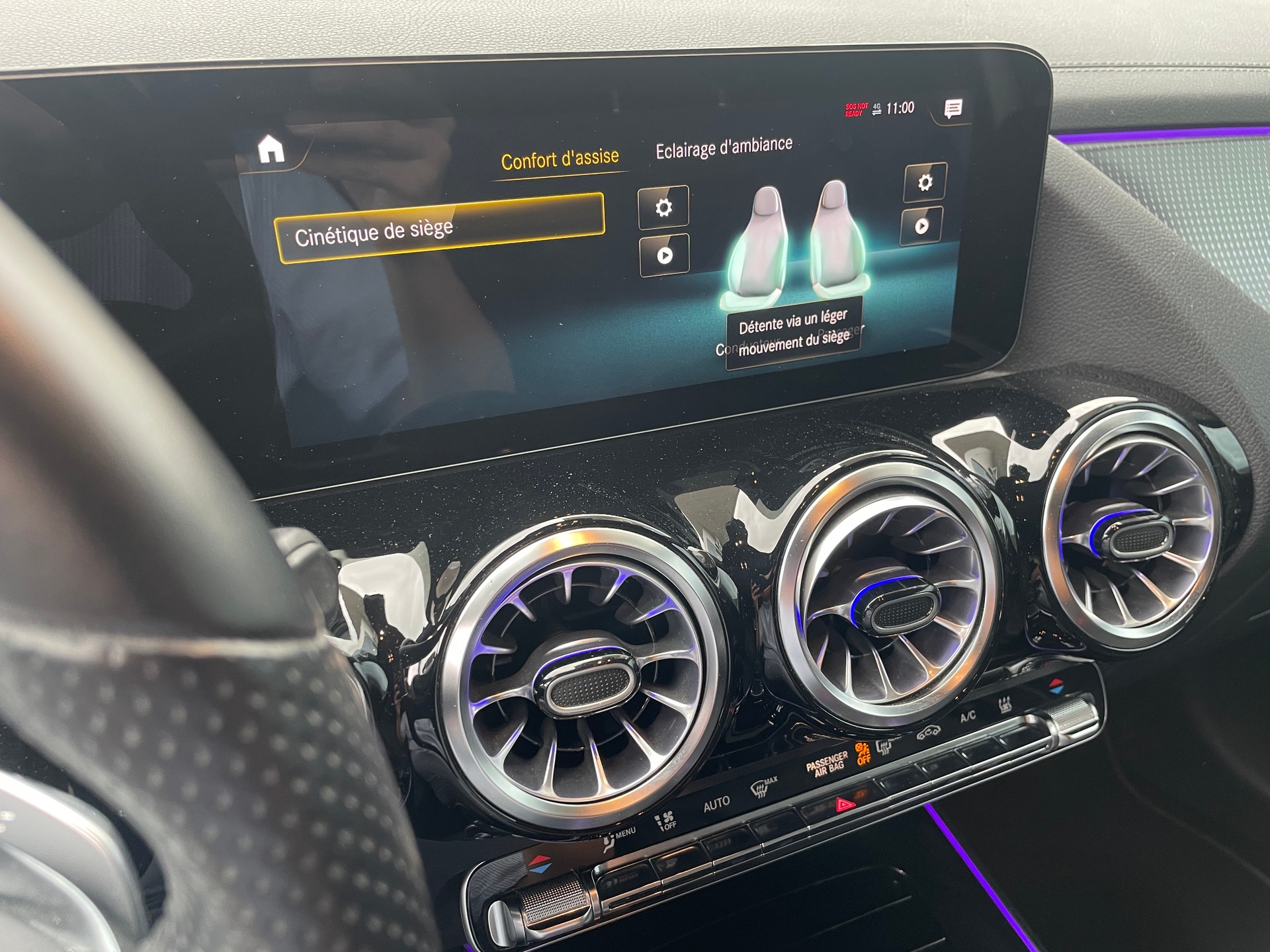 MERCEDES-BENZ EQA 350 AMG Line 4Matic-image-16