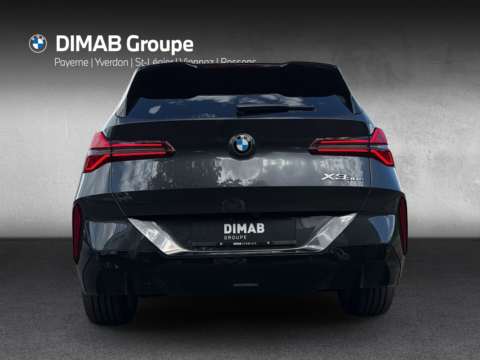 BMW X3 xDrive 30e M Sport Pro-showroom-element-3