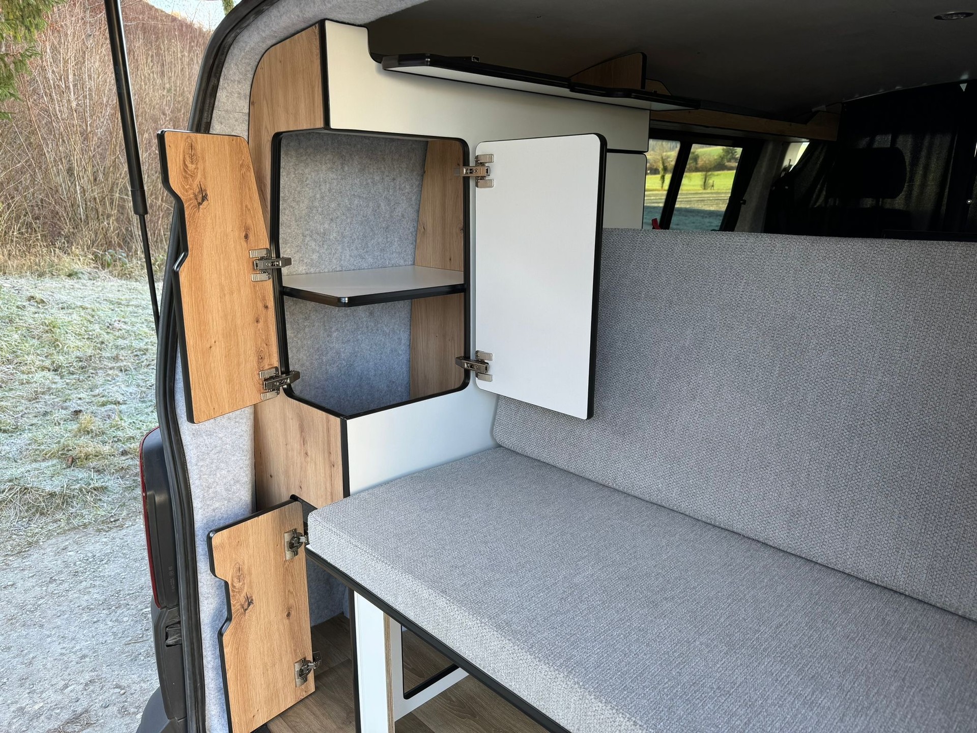 VW T6 Saranda Beach-image-14