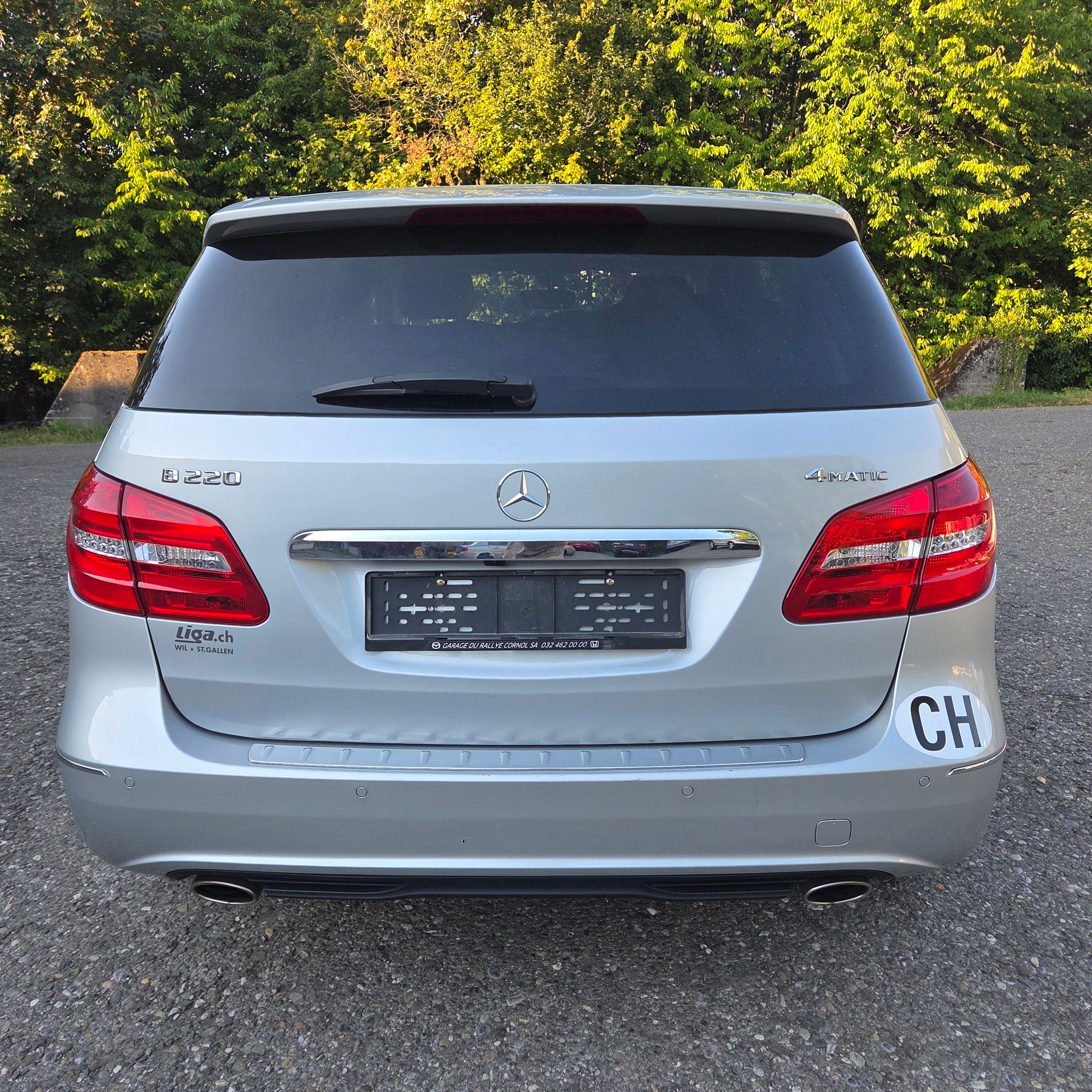 MERCEDES-BENZ B 220 4Matic 7G-DCT-image-7
