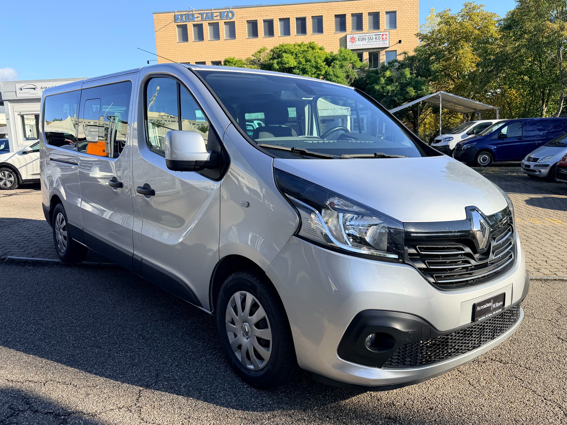 RENAULT Trafic ENERGY dCi 145 Grand Passenger Expression