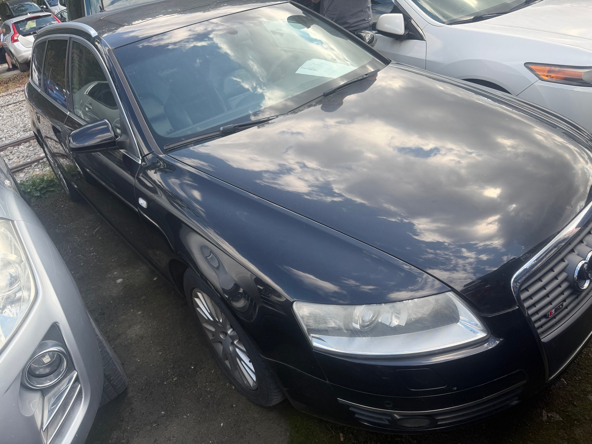 AUDI A6 Avant 4.2 V8 FSI quattro tiptronic
