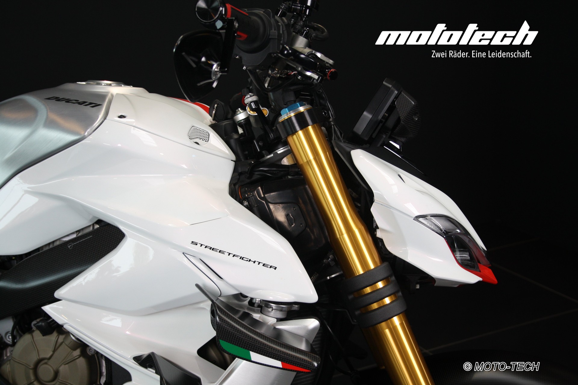 DUCATI Streetfighter V4 SP2 Speciale-image-8