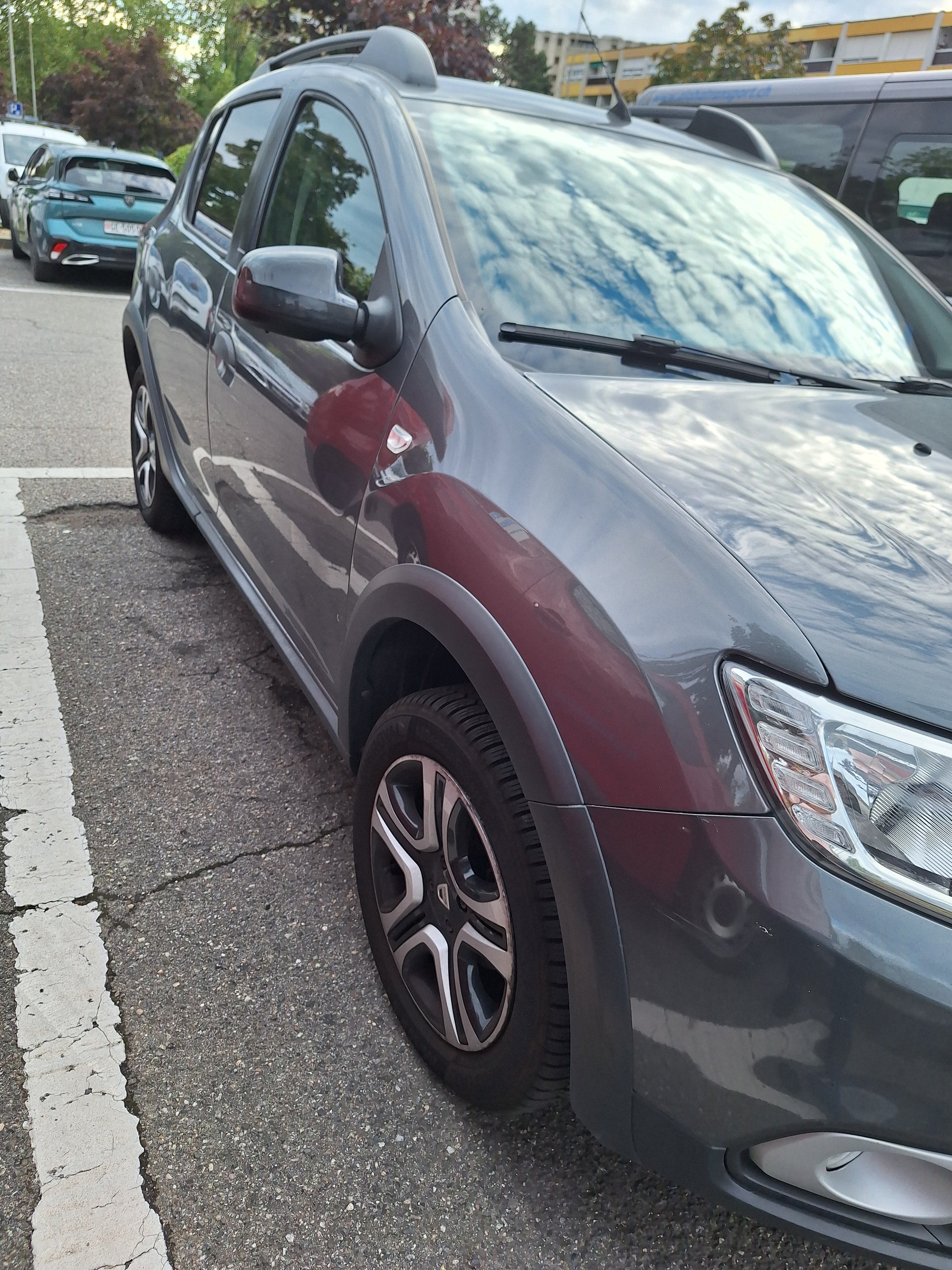 DACIA 0.9 TCe Stepw. Unlimited 2 S/S-image-1