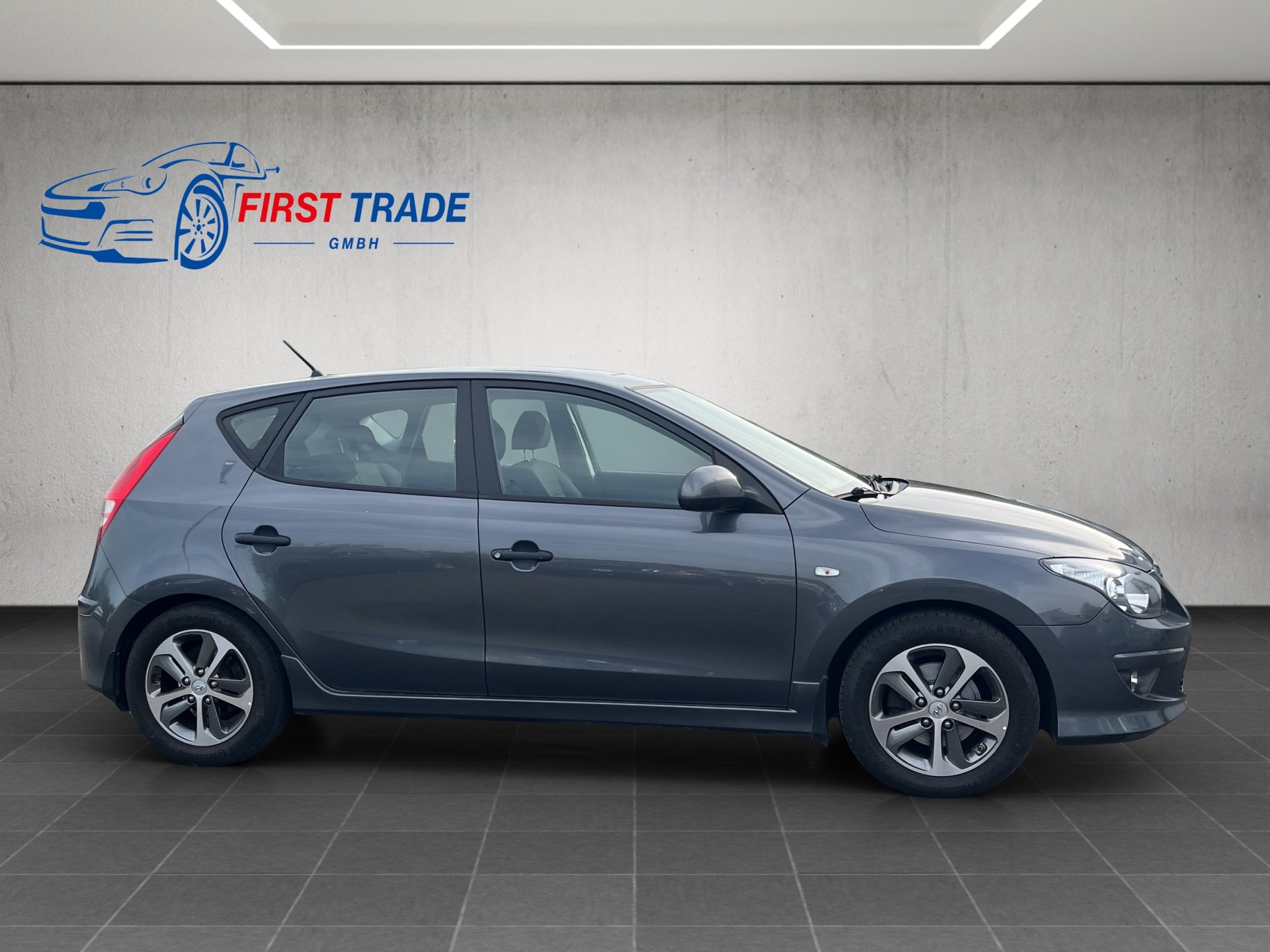 HYUNDAI i30 1.4 Comfort-image-3
