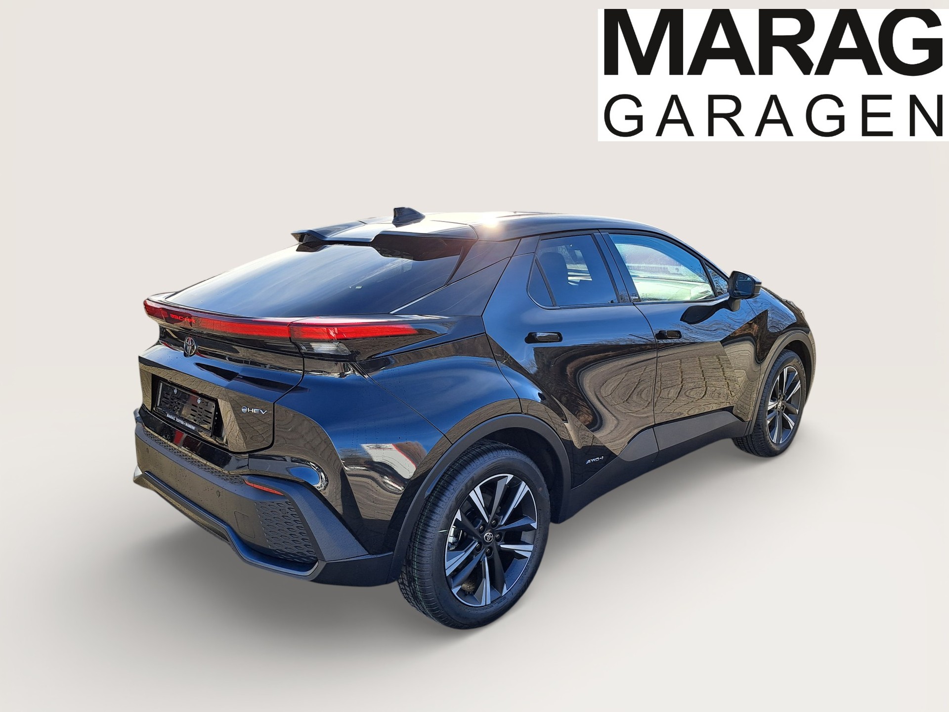 TOYOTA C-HR 2.0 HSD CVT Swiss Edition 4WD-image-8