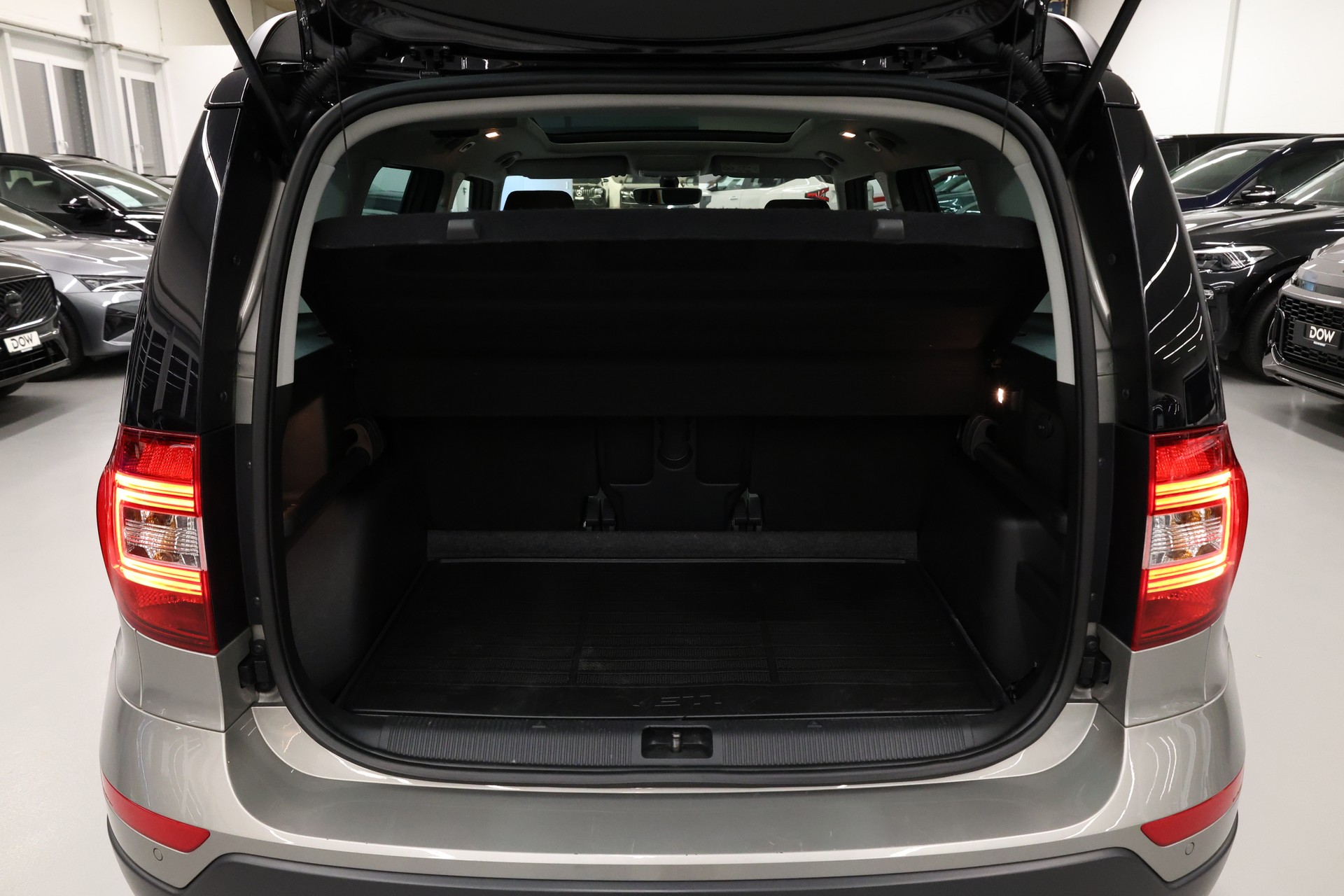 SKODA Yeti Outdoor 2.0 TDI 150 Ambition 4x4 DSG-image-5