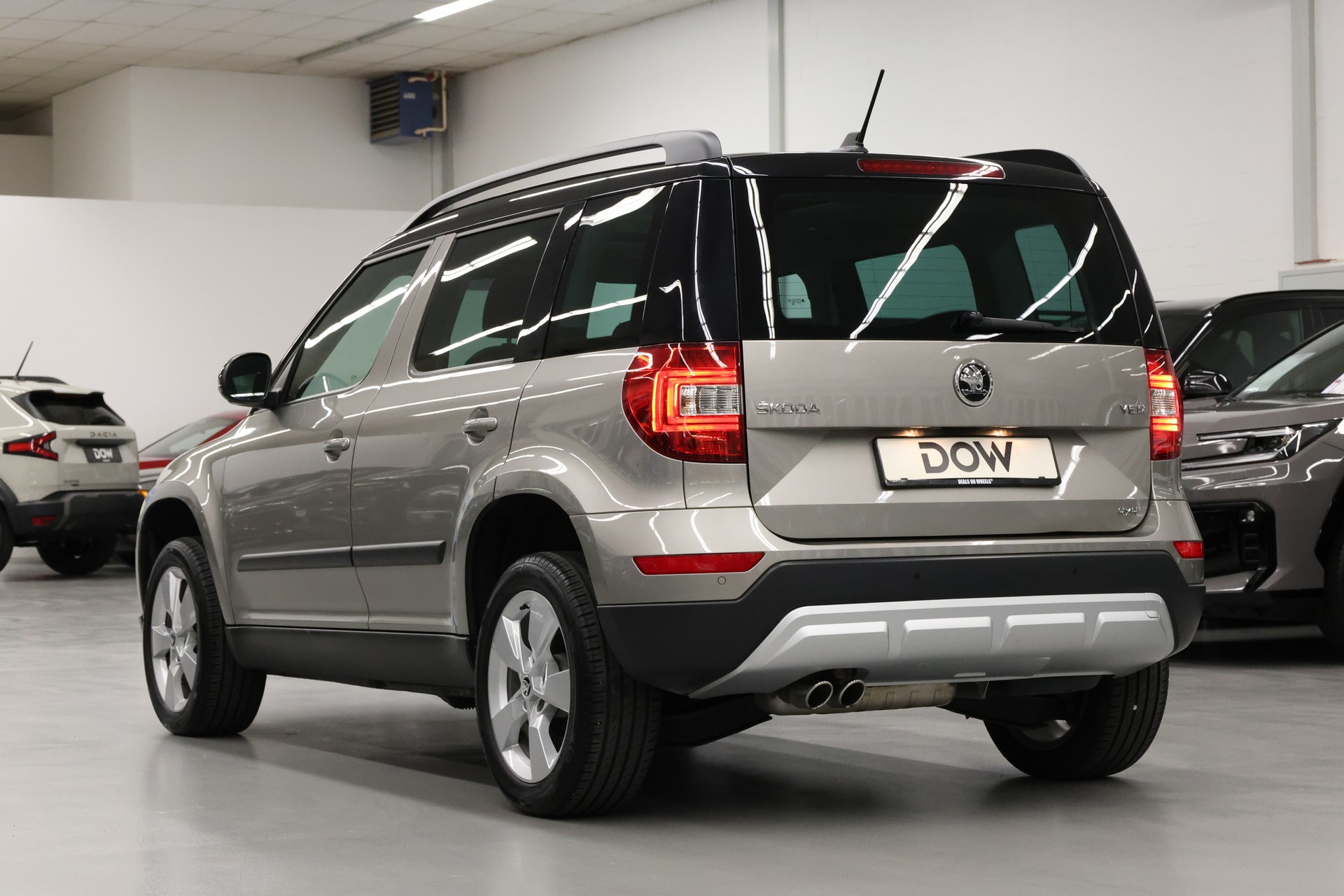 SKODA Yeti Outdoor 2.0 TDI 150 Ambition 4x4 DSG-image-7