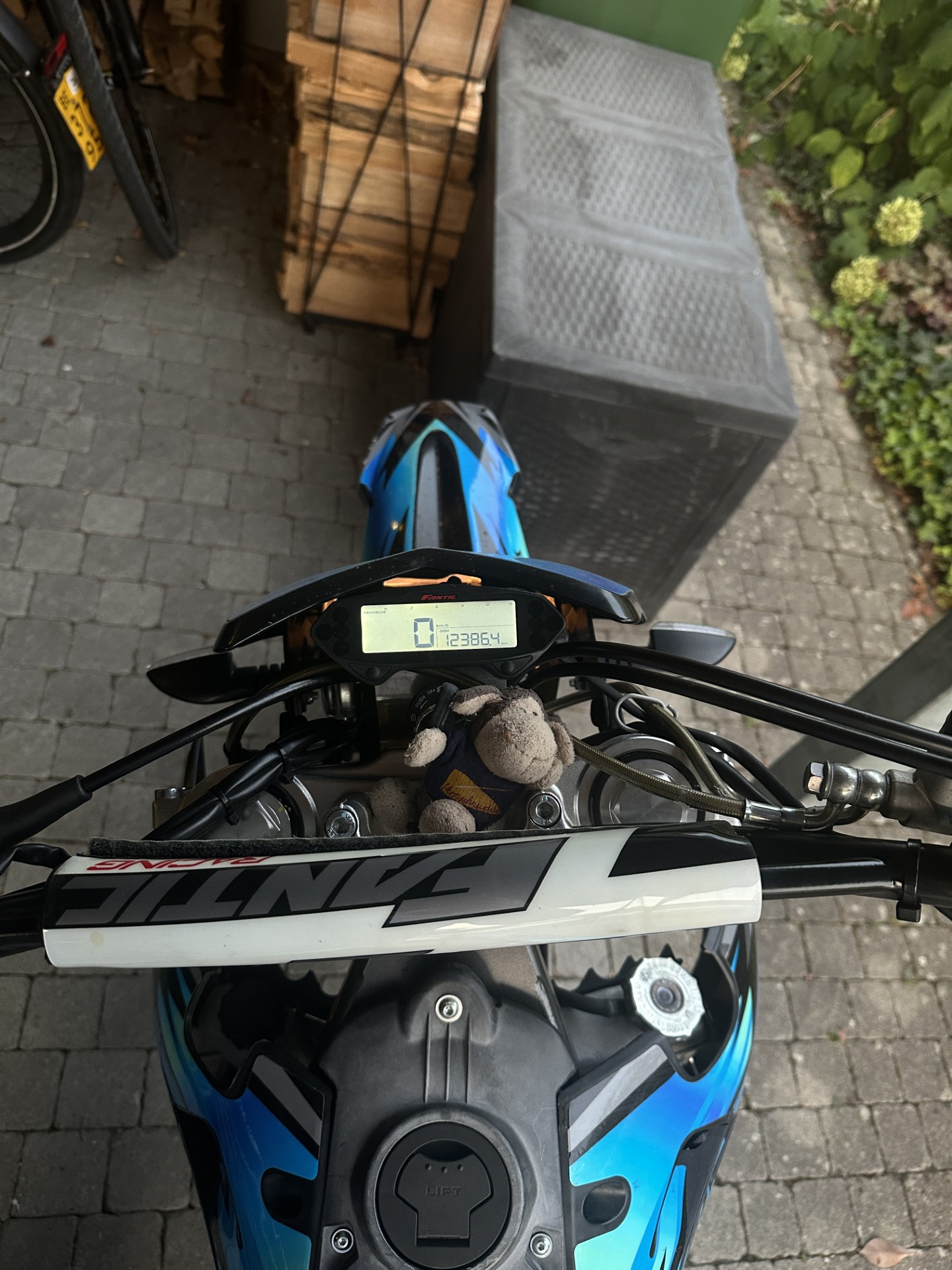 FANTIC Motard 125 Performance-image-7