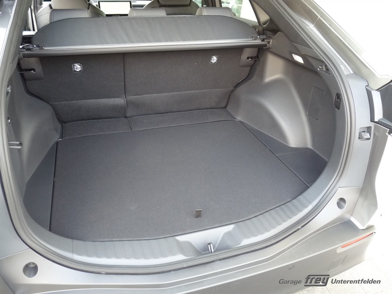 TOYOTA bZ4X Premium 71,4 kWh 4WD-image-15