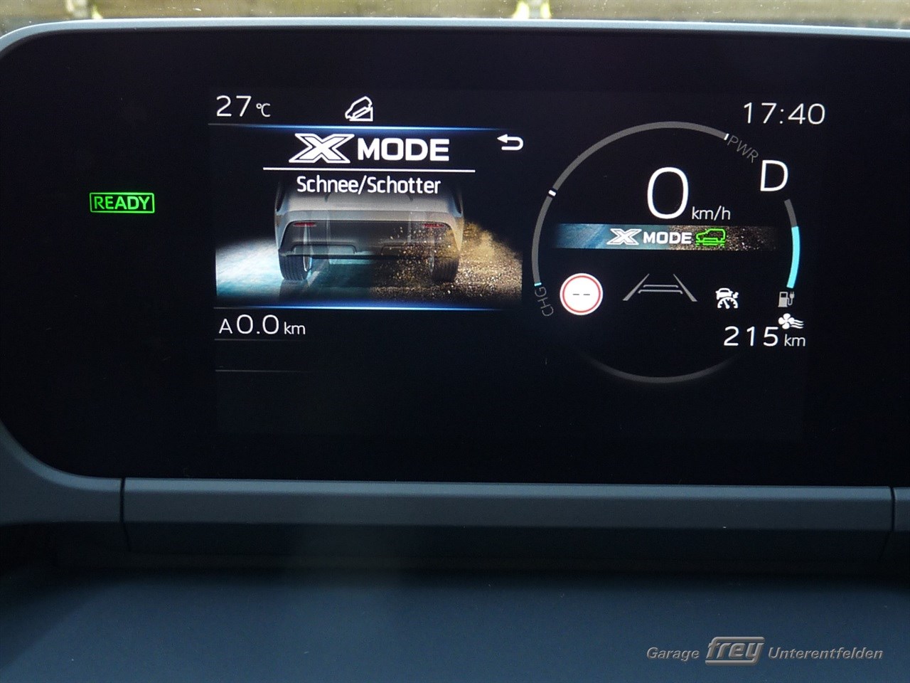 TOYOTA bZ4X Premium 71,4 kWh 4WD-image-12