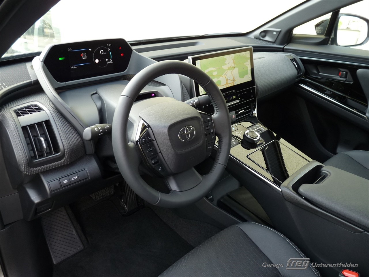 TOYOTA bZ4X Premium 71,4 kWh 4WD-image-7