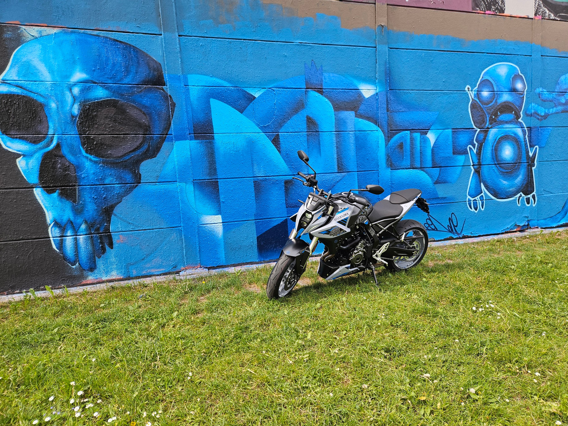 SUZUKI GSX 8S EVO (35kW)-image-2