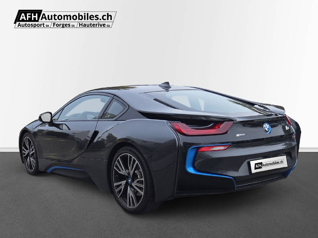 BMW i8 Coupé-showroom-element-2