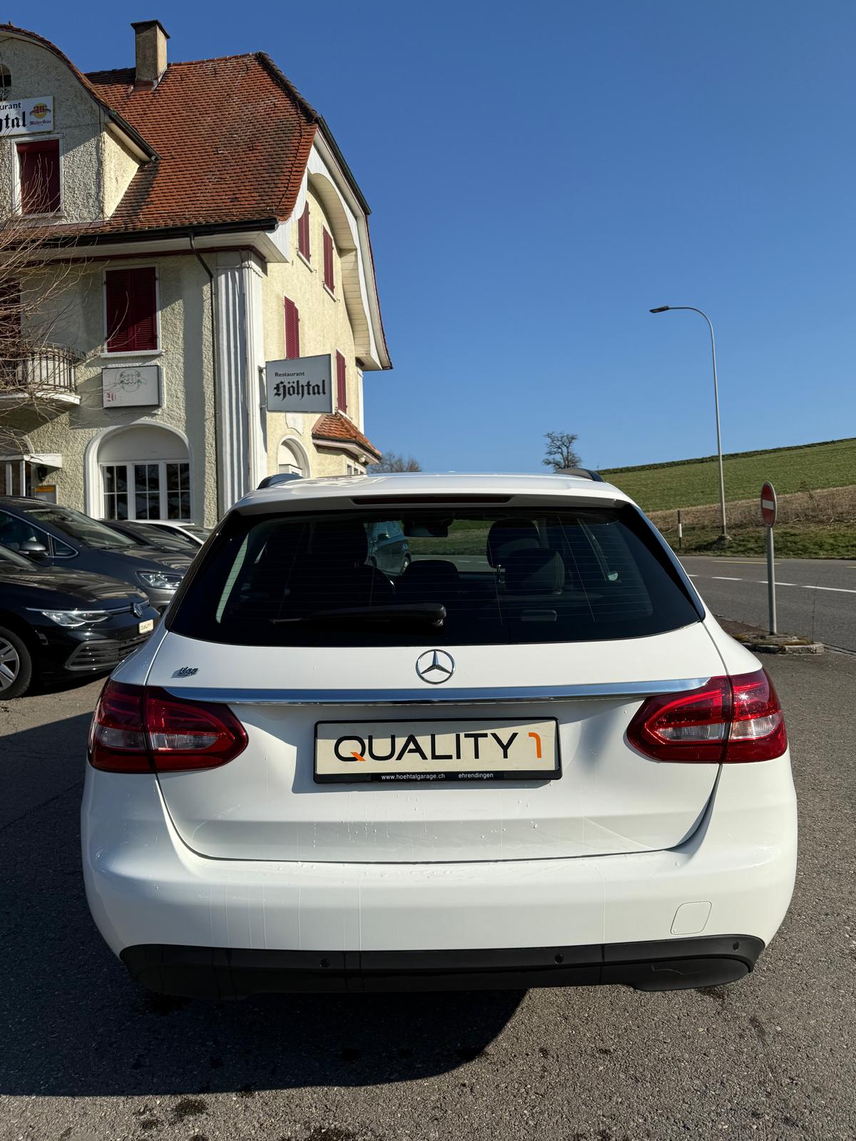 MERCEDES-BENZ C 220 d Swiss Star 4M 9G-Tronic-image-4