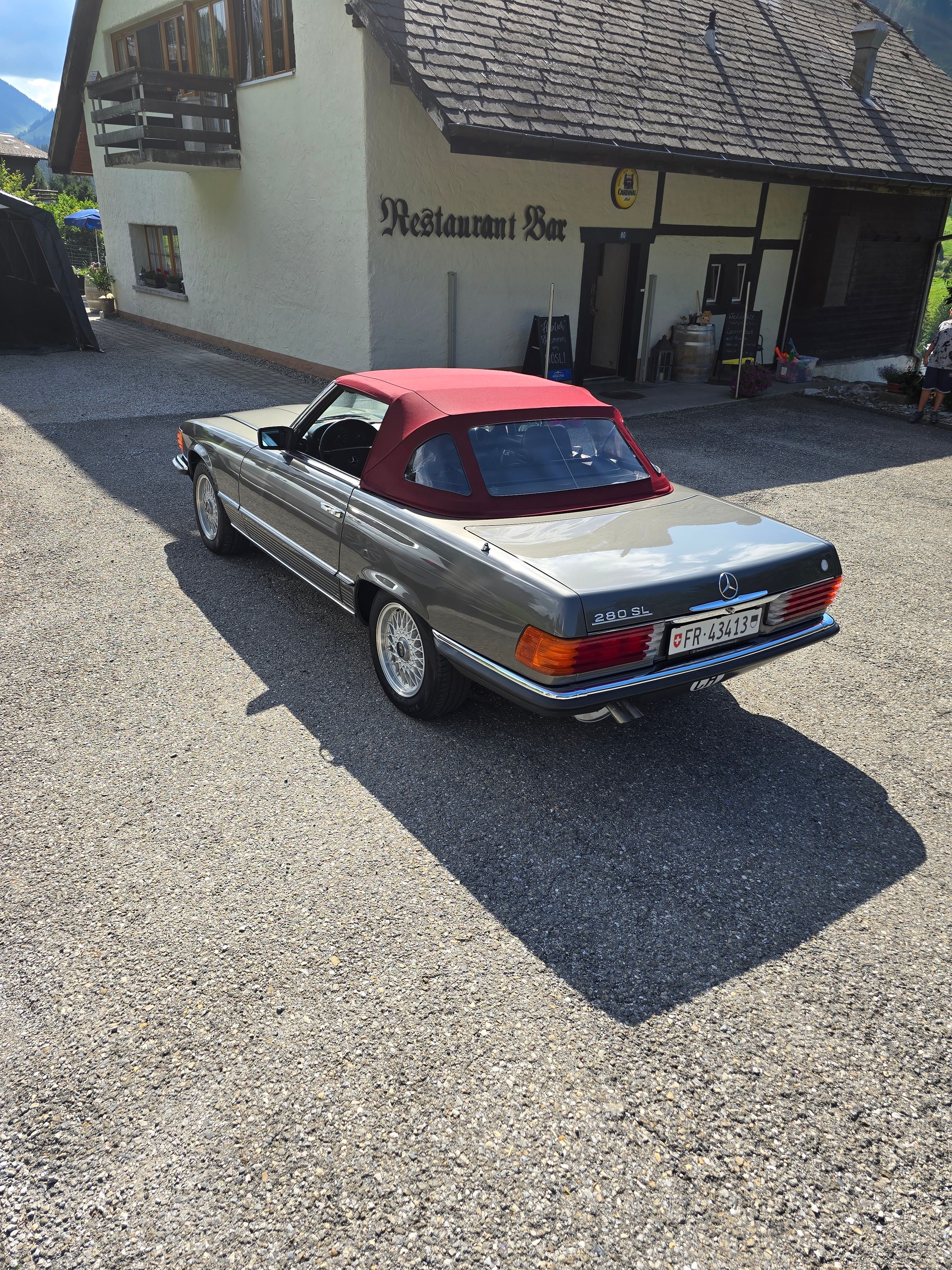 MERCEDES-BENZ SL-image-15