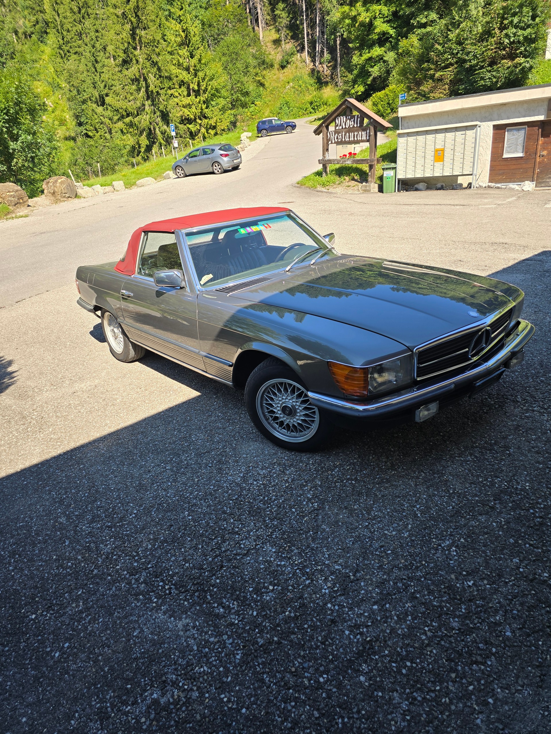 MERCEDES-BENZ SL