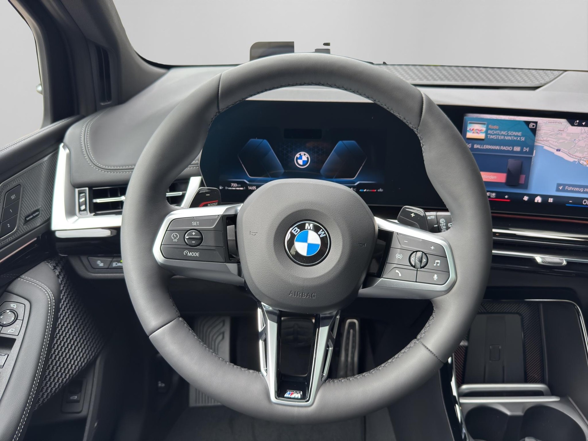 BMW 223 Active Tourer 223i xDrive Active Tourer M Sport-image-21