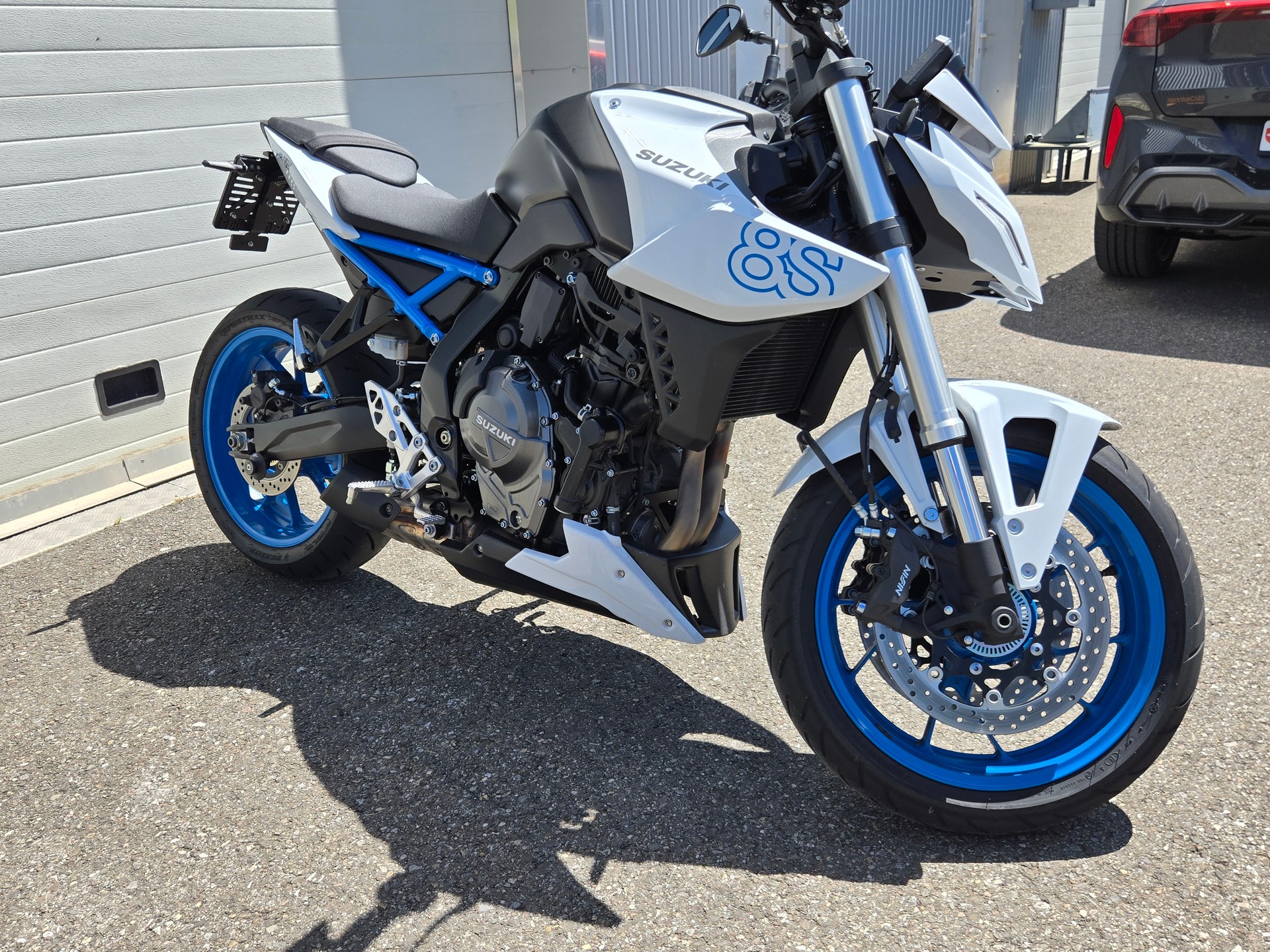 SUZUKI GSX 8 S EVO (35 KW)-image-3
