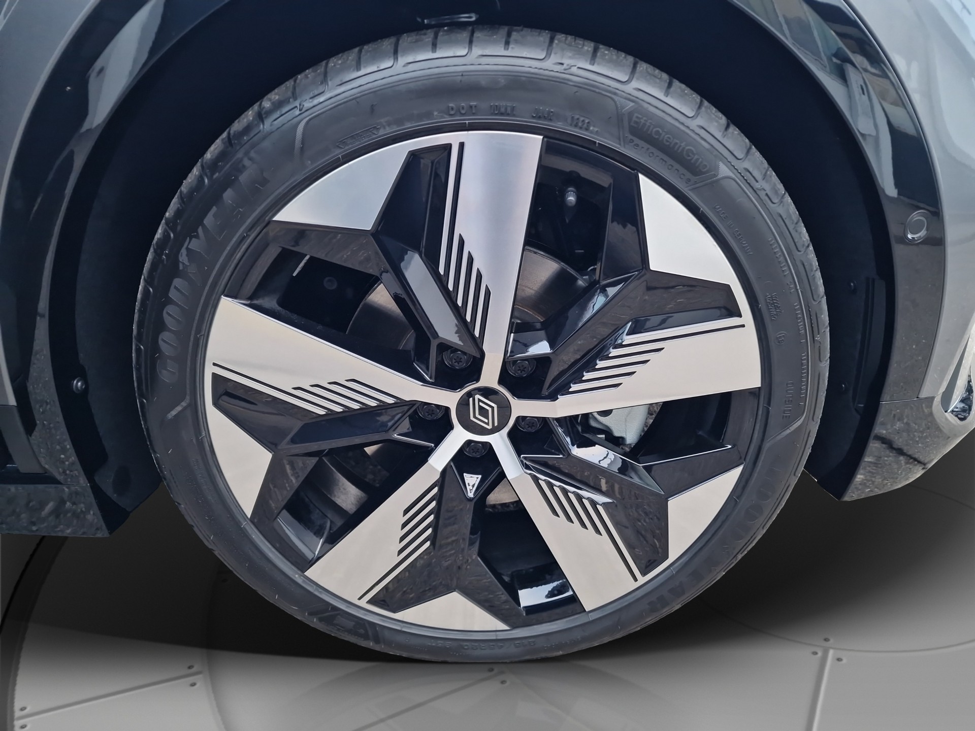RENAULT Mégane E-TECH EV60 Esprit Alpine-image-15