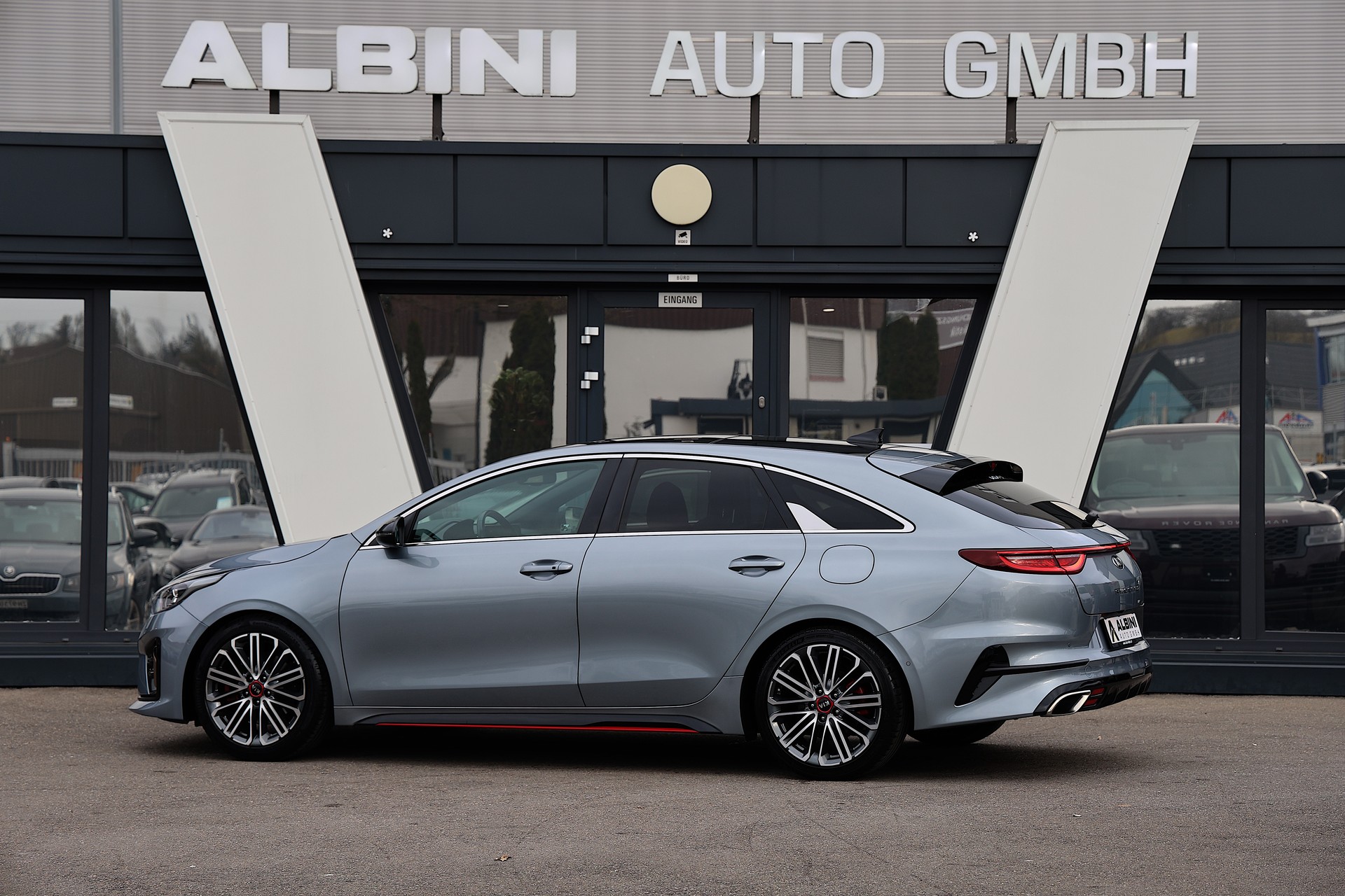 KIA ProCeed 1.6 T-GDi GT DCT-showroom-element-3
