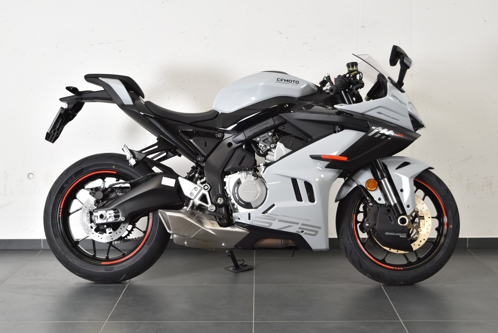 CF MOTO 675 SR-R-image-3